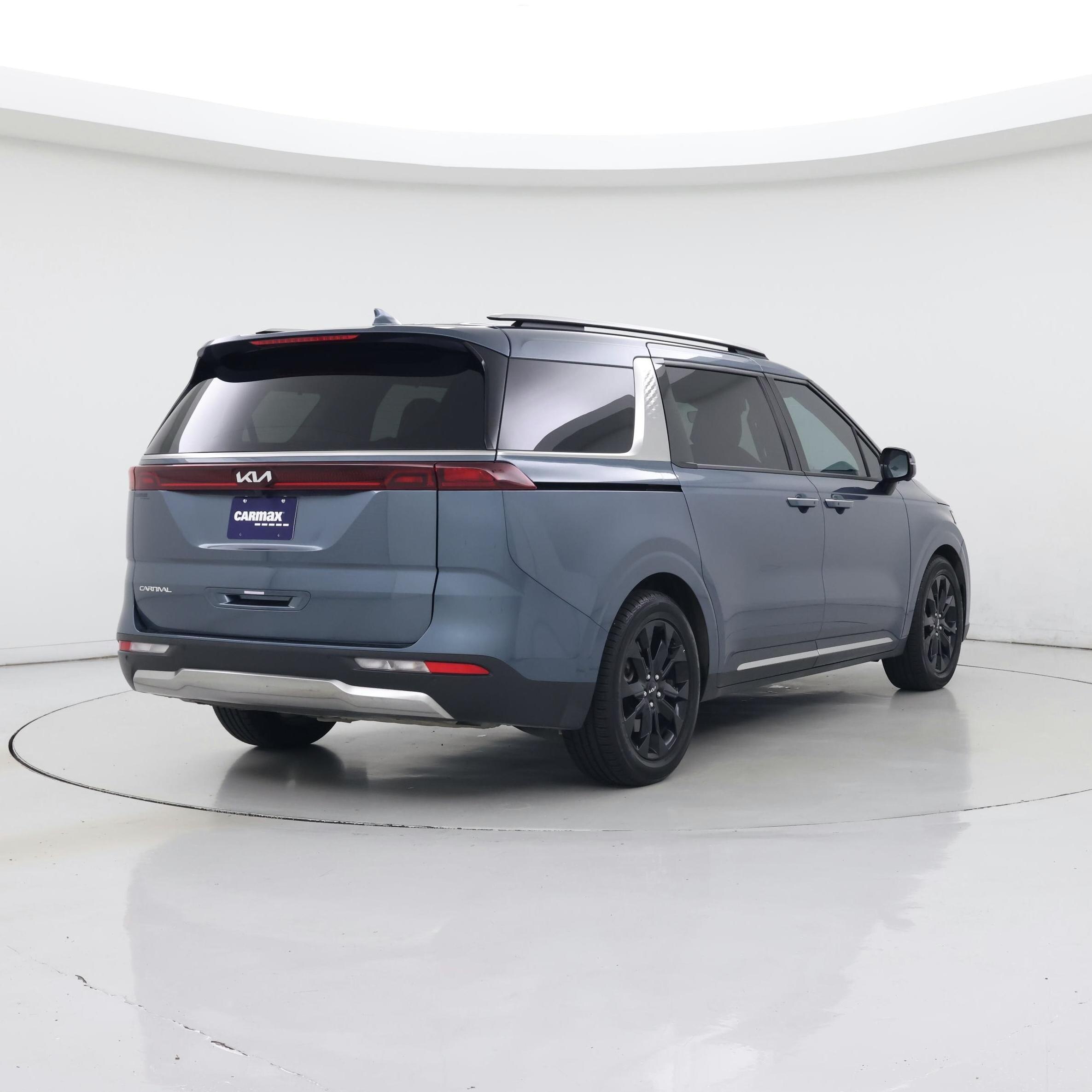 Thumbnail: 2024 Kia Carnival - 8