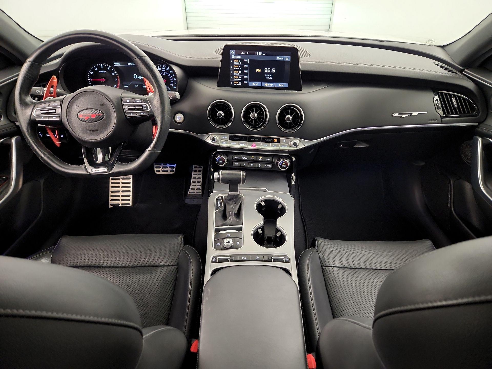 Thumbnail: 2020 Kia Stinger - 9
