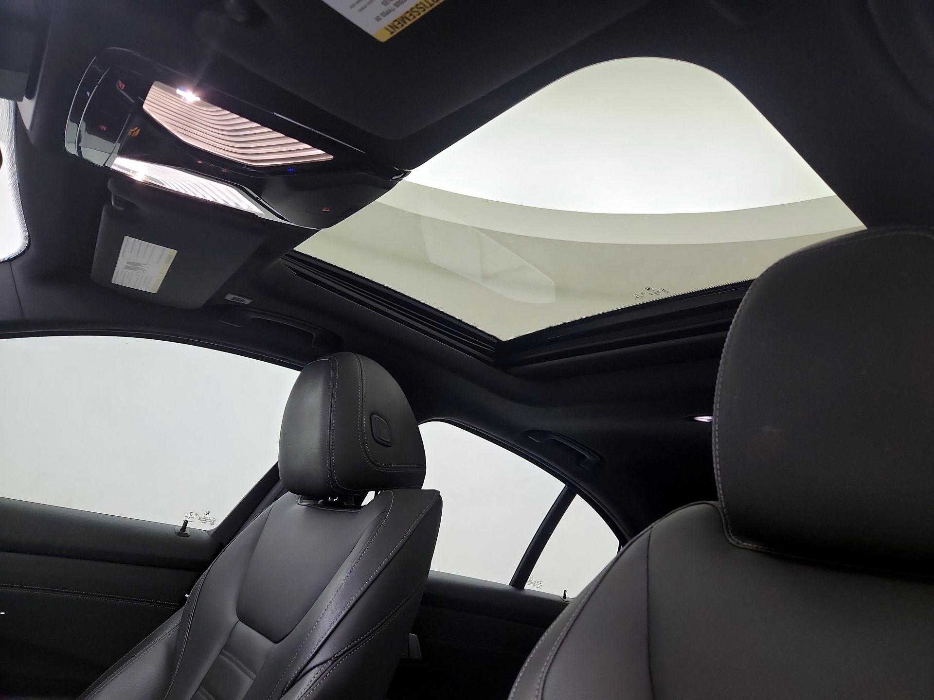 Thumbnail: 2019 BMW 3 Series - 20