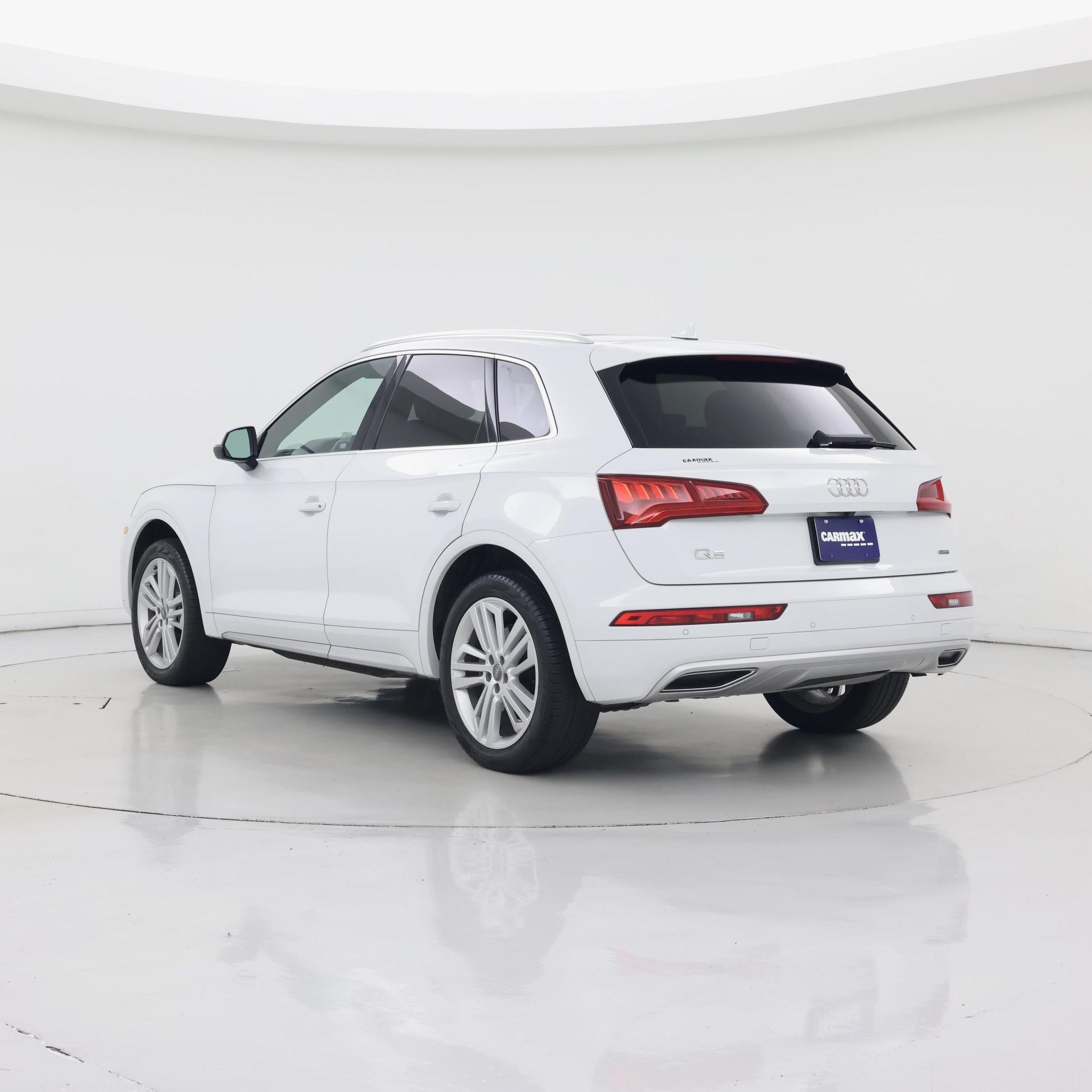 Thumbnail: 2019 Audi Q5 - 2