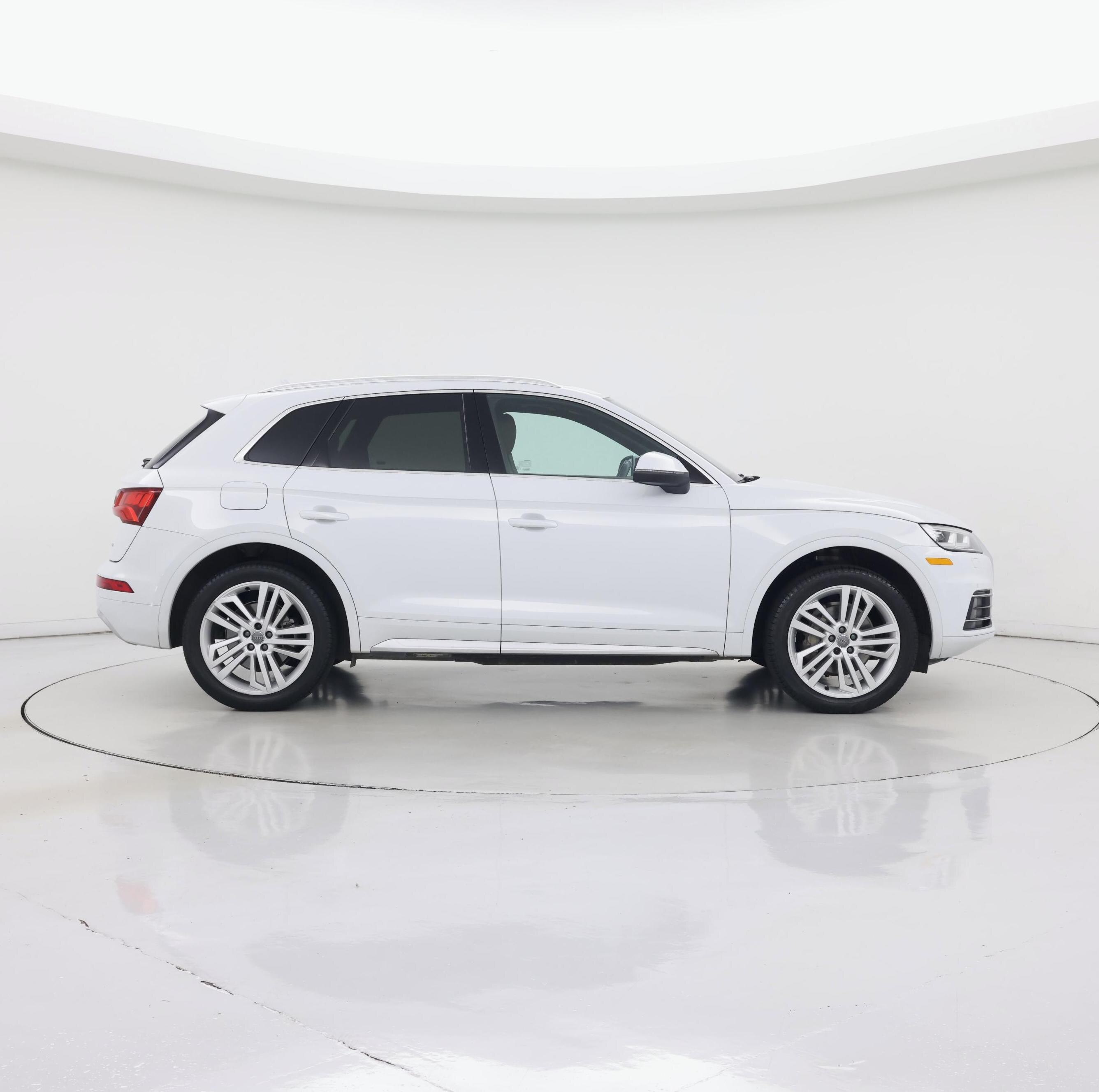 Thumbnail: 2019 Audi Q5 - 7