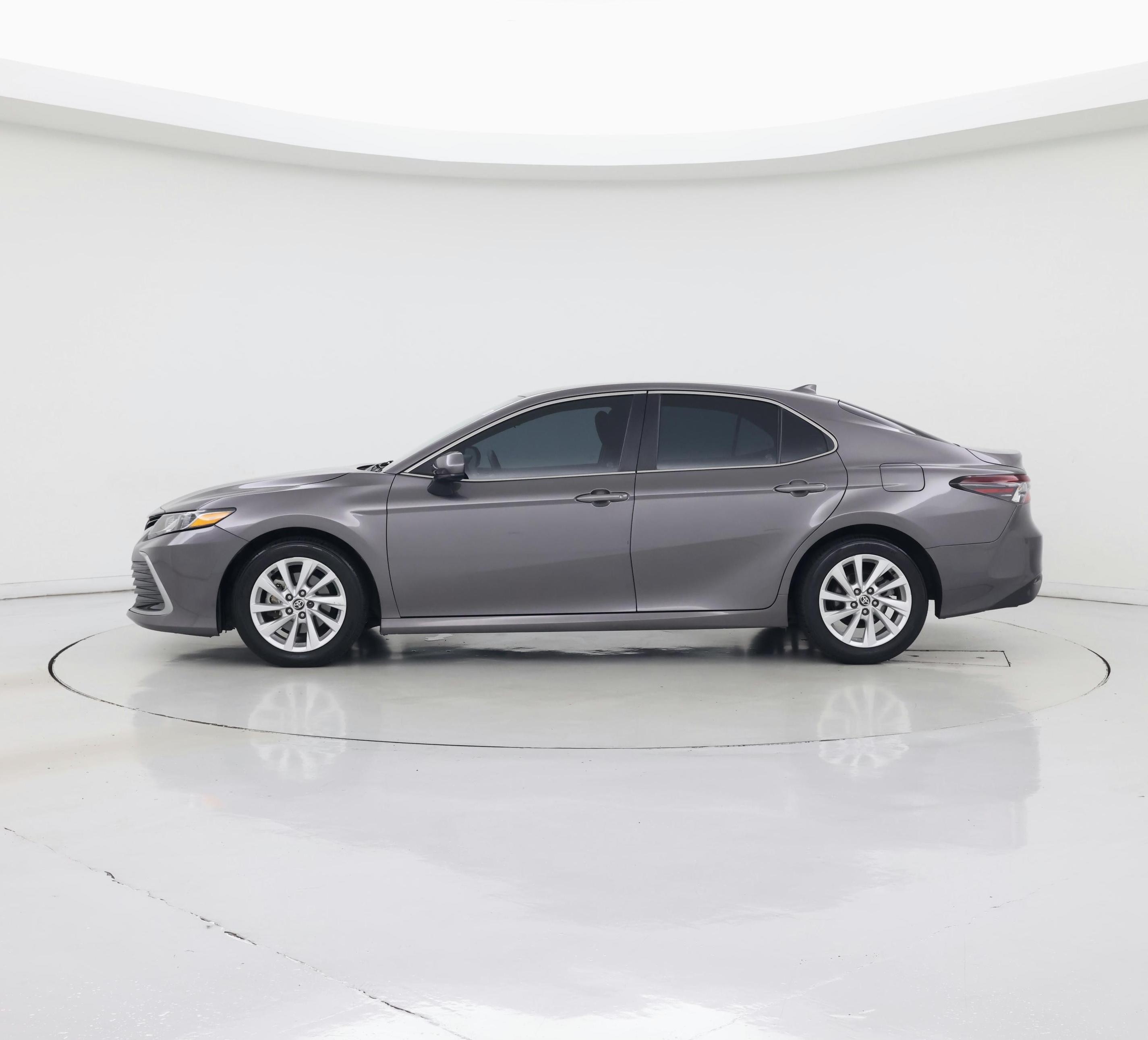 Thumbnail: 2023 Toyota Camry - 3
