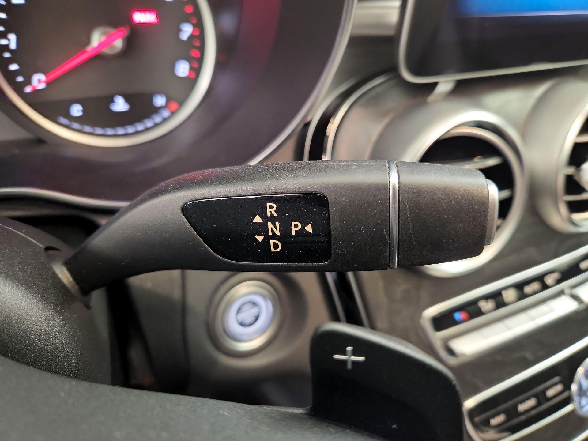 Thumbnail: 2019 Mercedes-Benz C-Class - 17