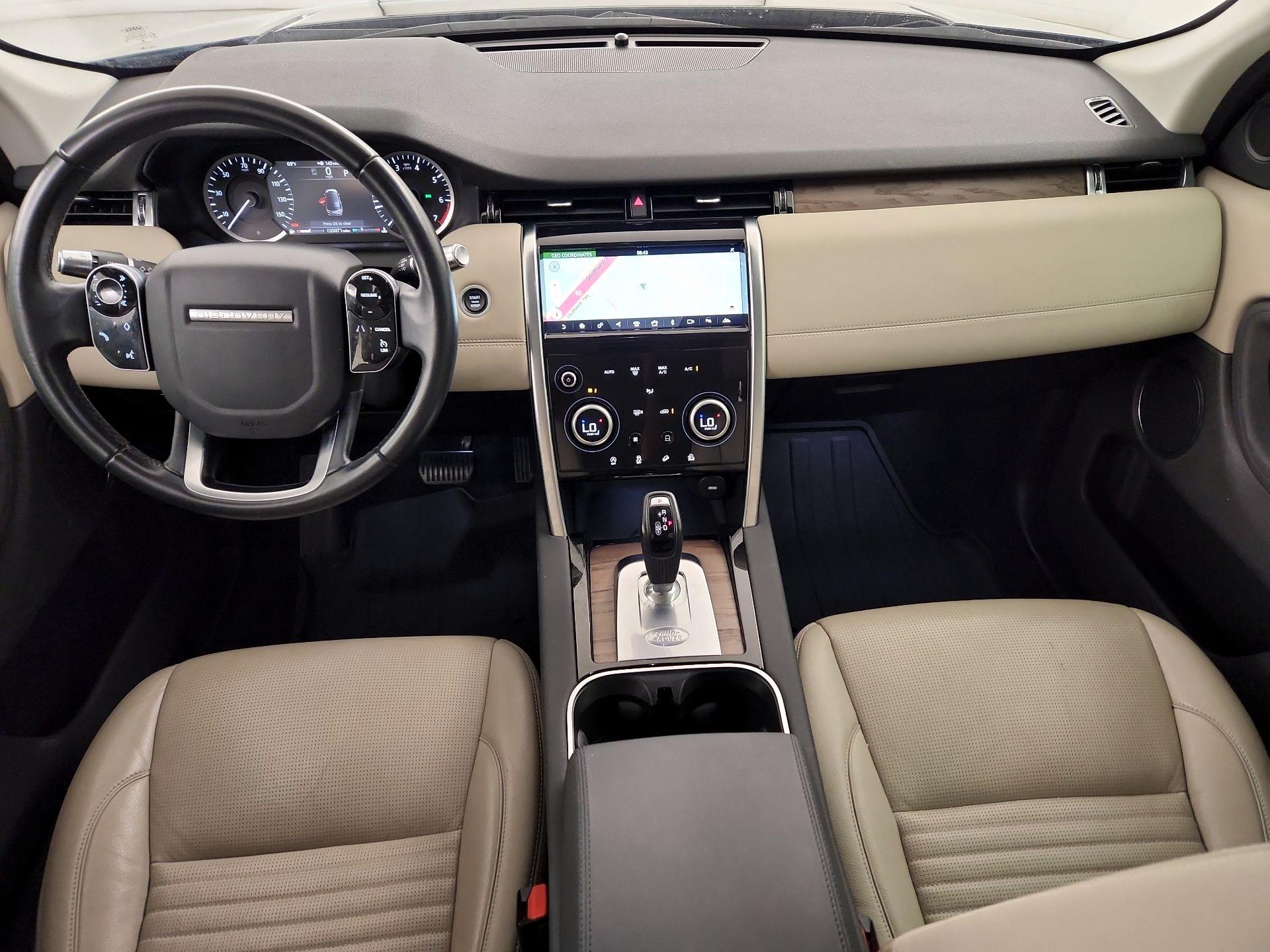 Thumbnail: 2020 Land Rover Discovery Sport - 9