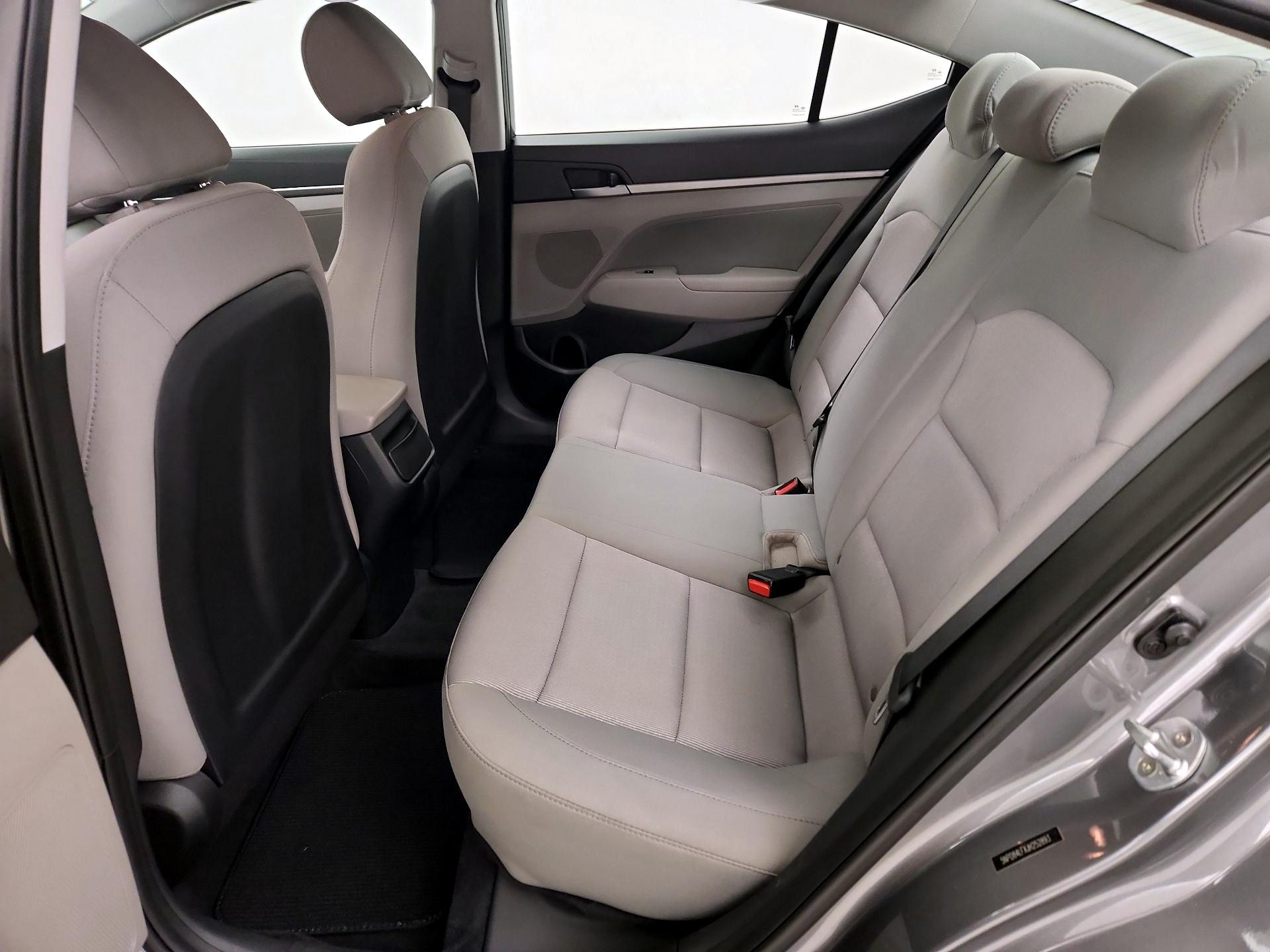Thumbnail: 2018 Hyundai Elantra - 19