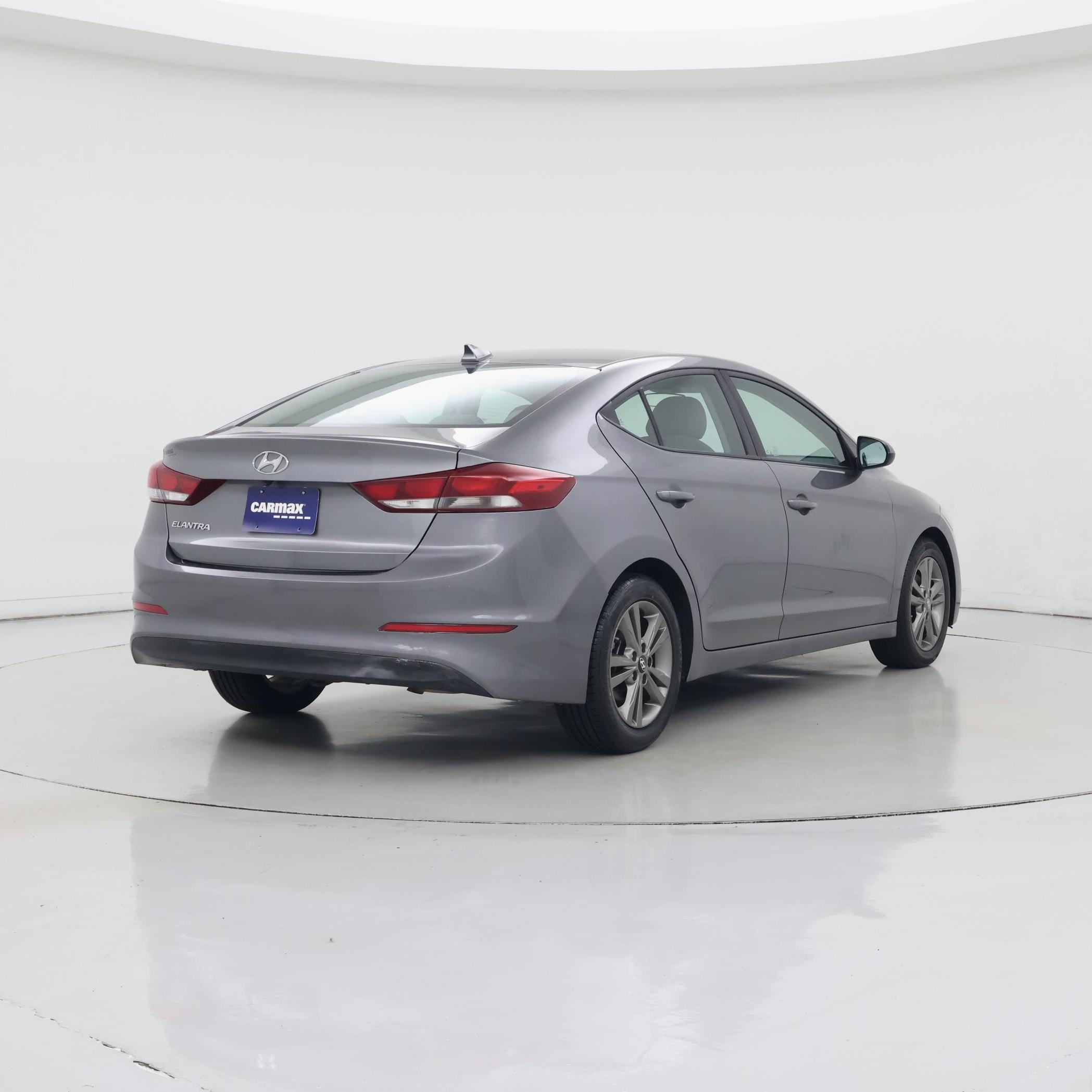 Thumbnail: 2018 Hyundai Elantra - 8