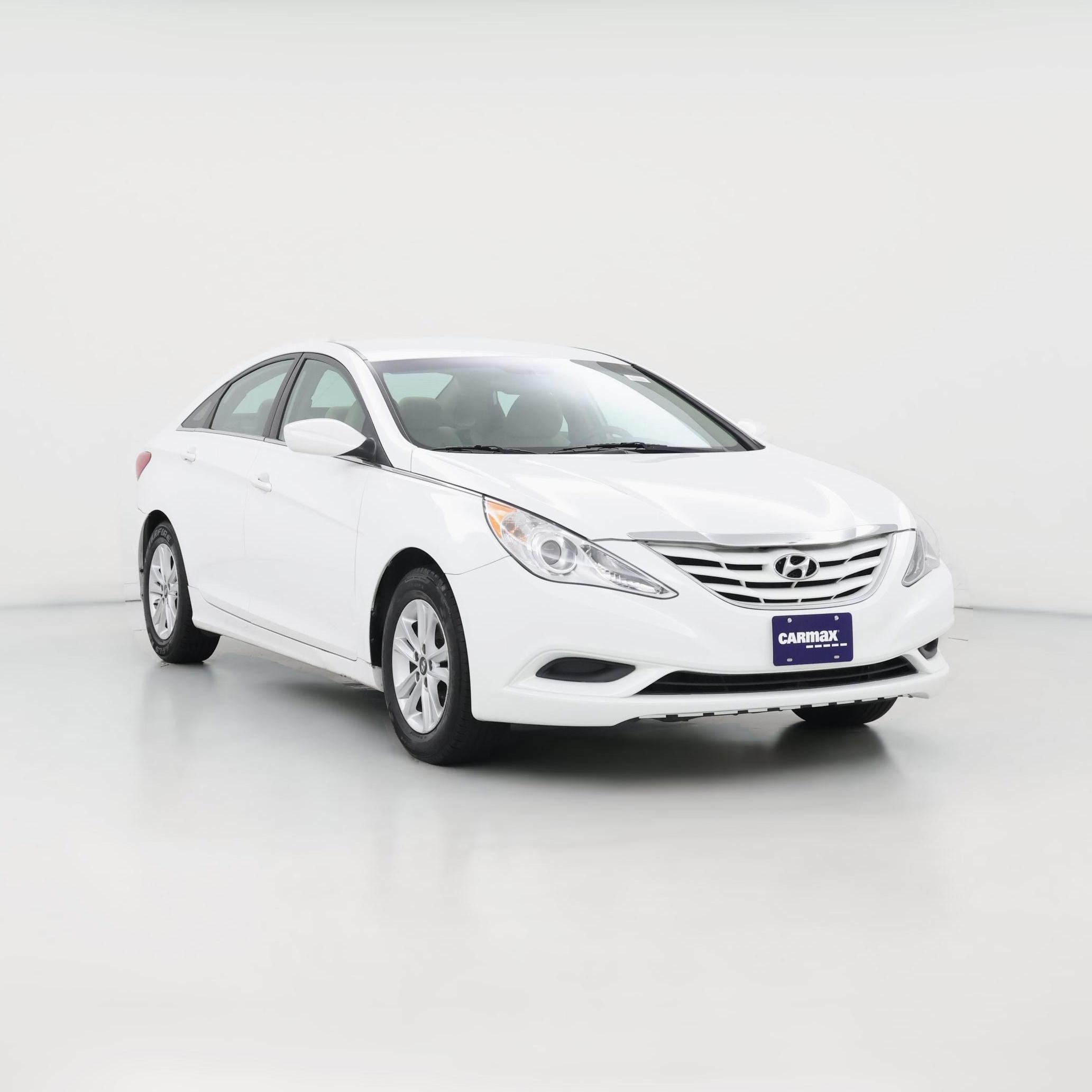 Thumbnail: 2013 Hyundai Sonata - 1