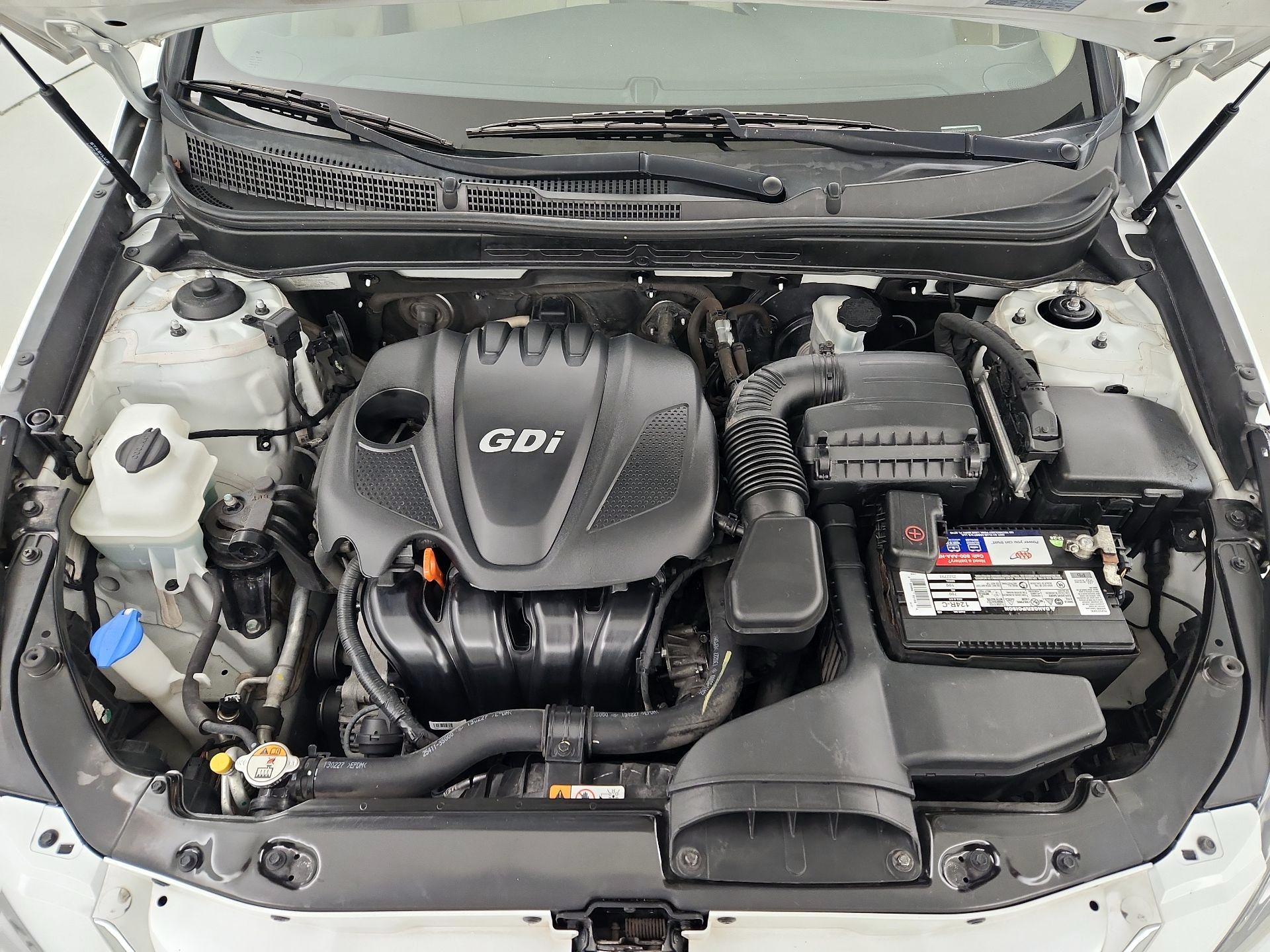Thumbnail: 2013 Hyundai Sonata - 20