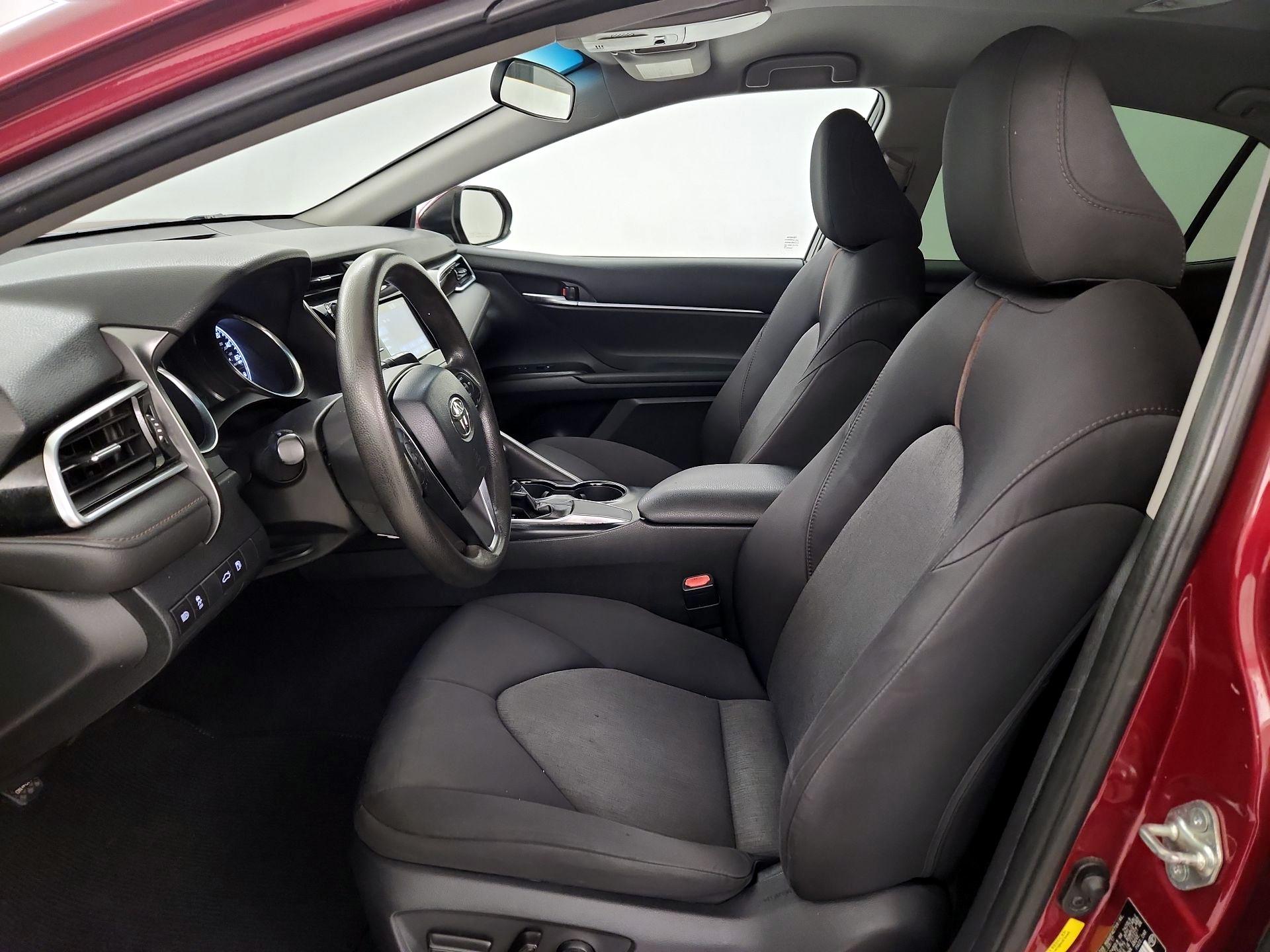 Thumbnail: 2018 Toyota Camry - 11