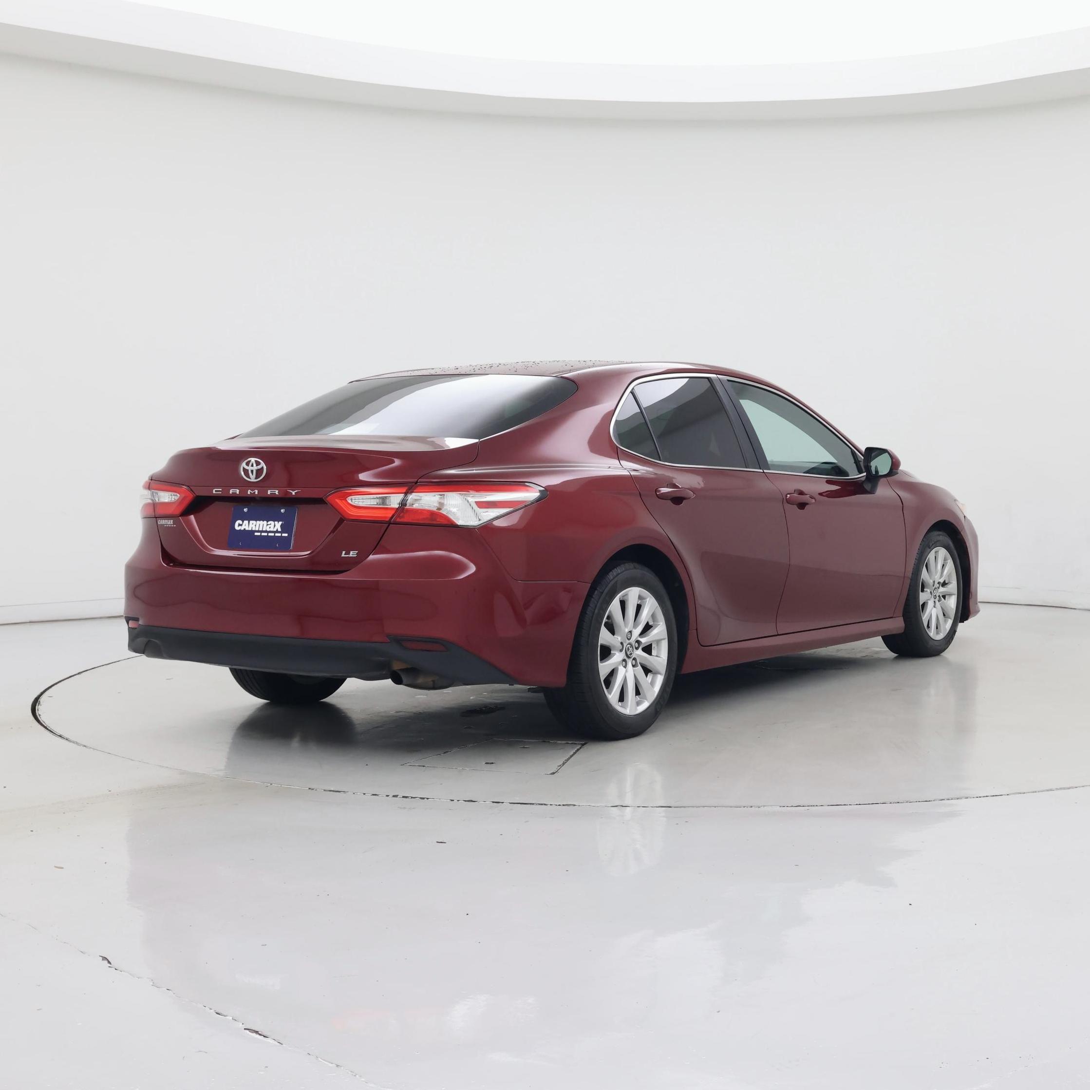 Thumbnail: 2018 Toyota Camry - 8