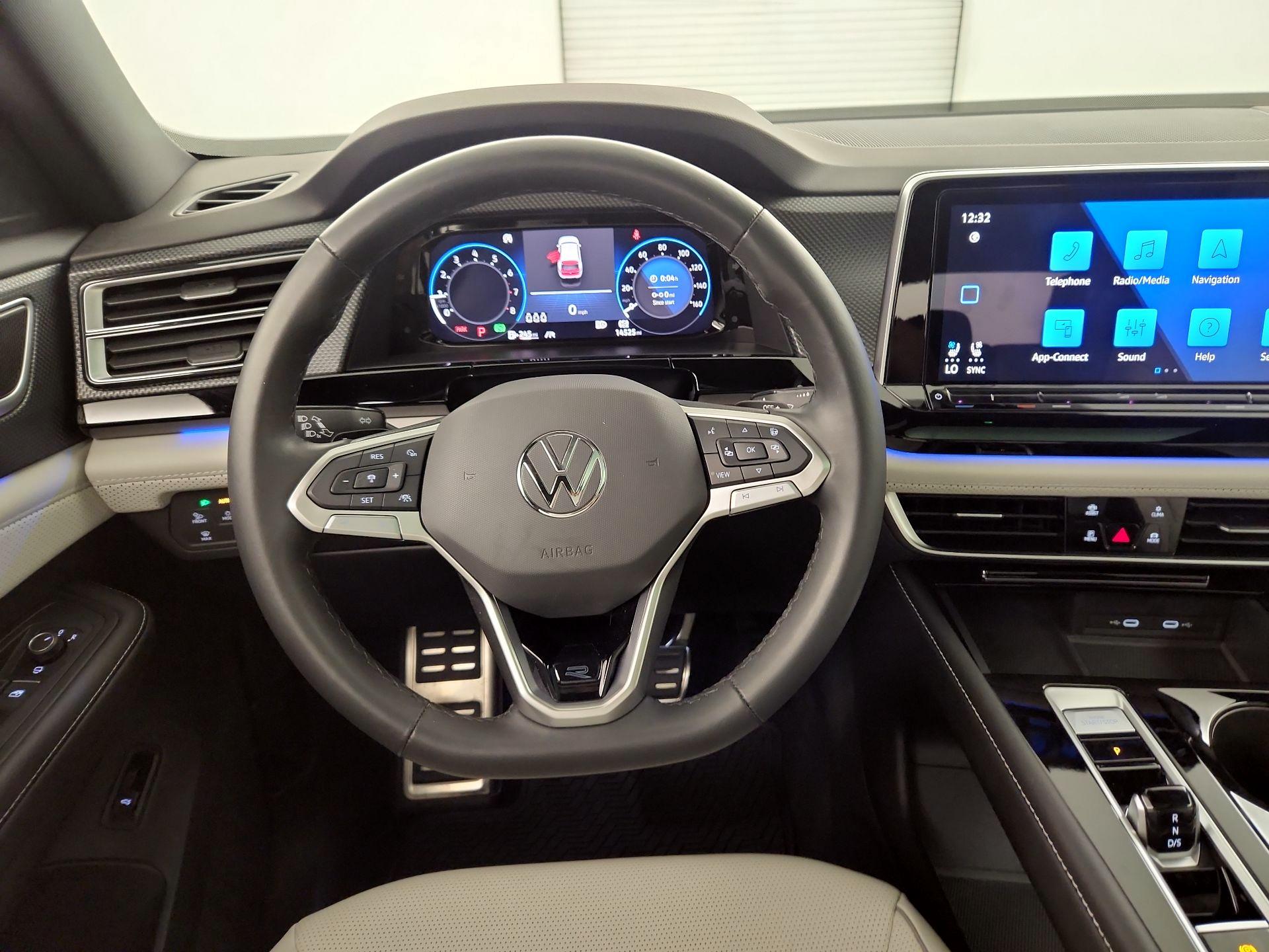 Thumbnail: 2024 Volkswagen Atlas - 10