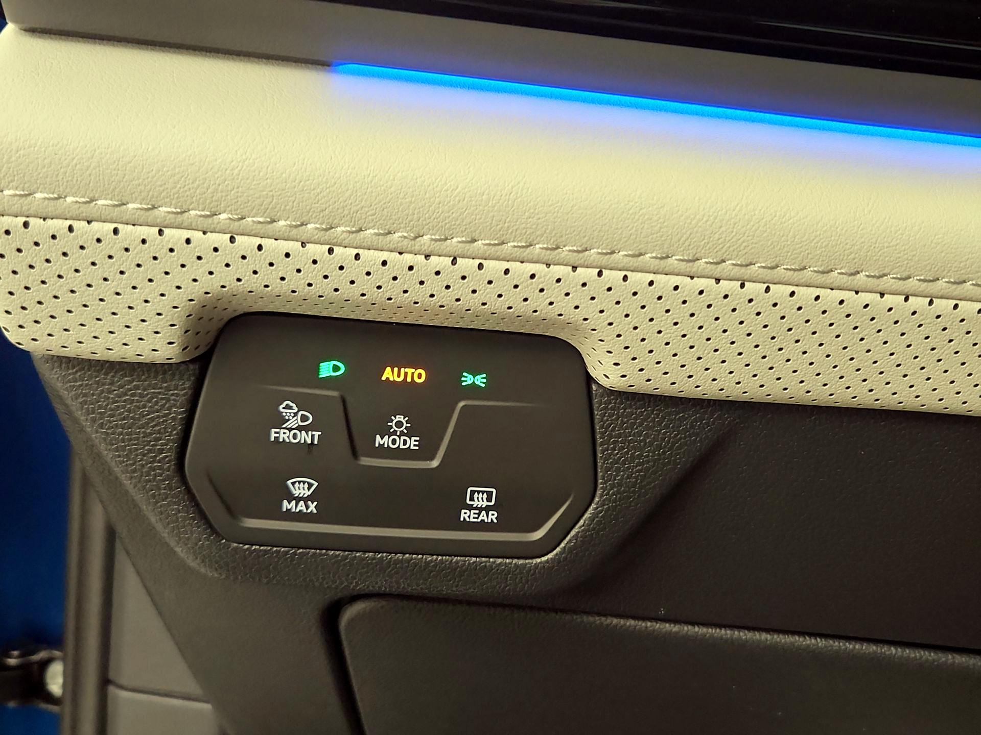 Thumbnail: 2024 Volkswagen Atlas - 13