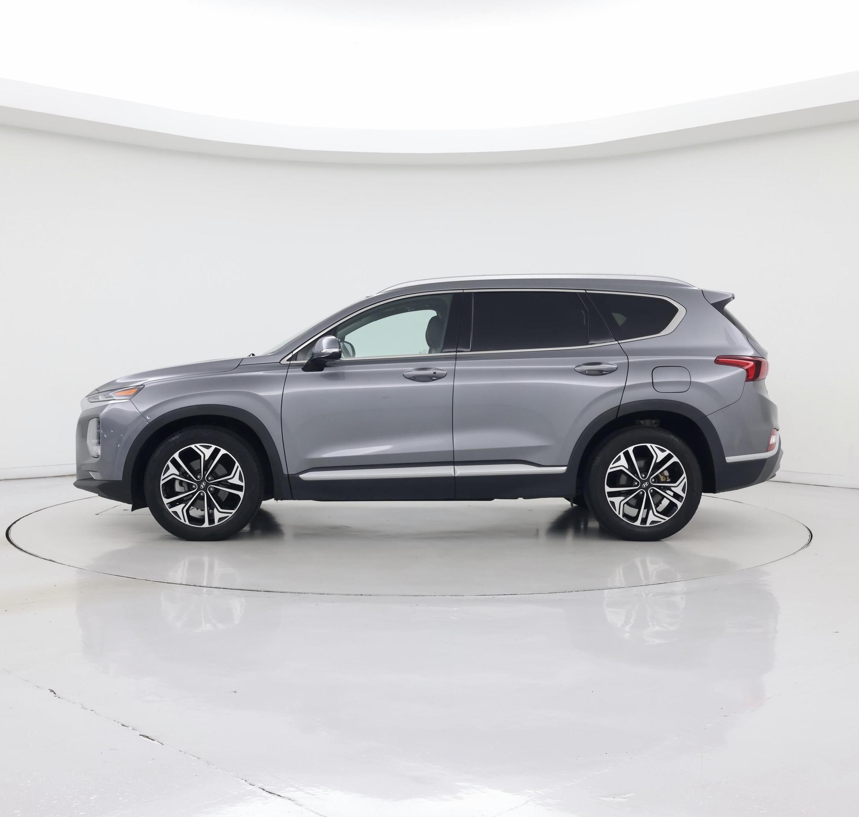 Thumbnail: 2019 Hyundai Santa Fe - 3