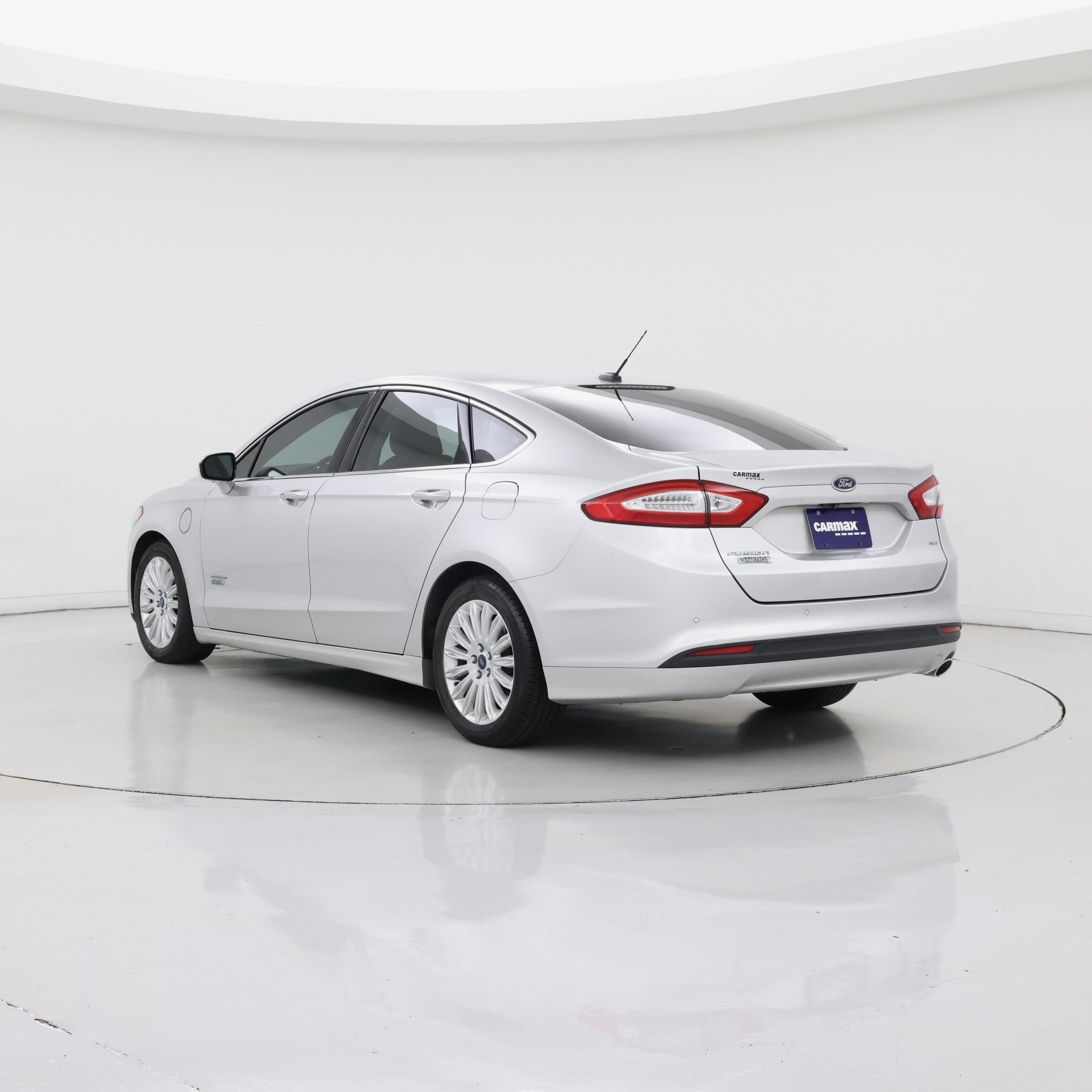 Thumbnail: 2015 Ford Fusion - 2