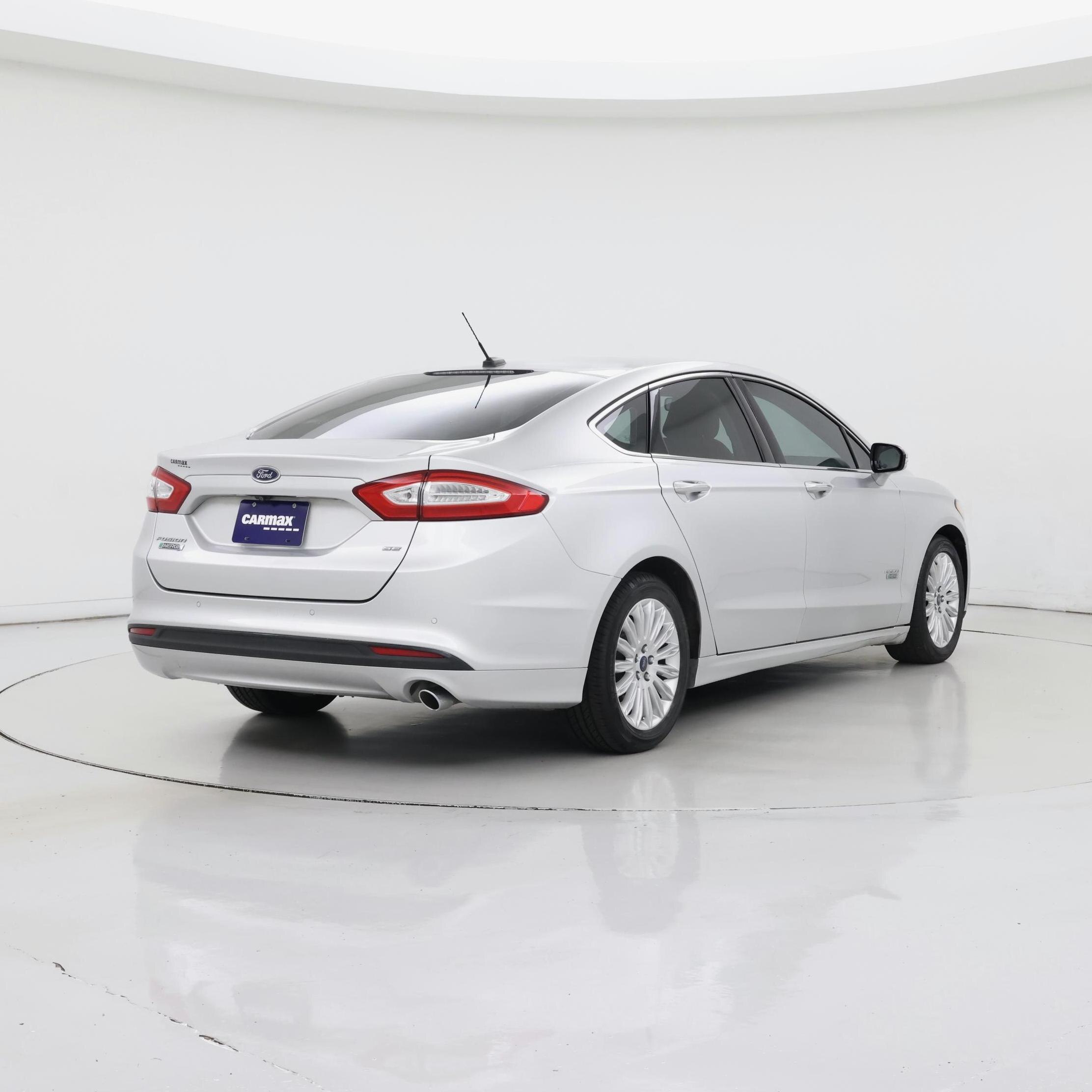 Thumbnail: 2015 Ford Fusion - 8