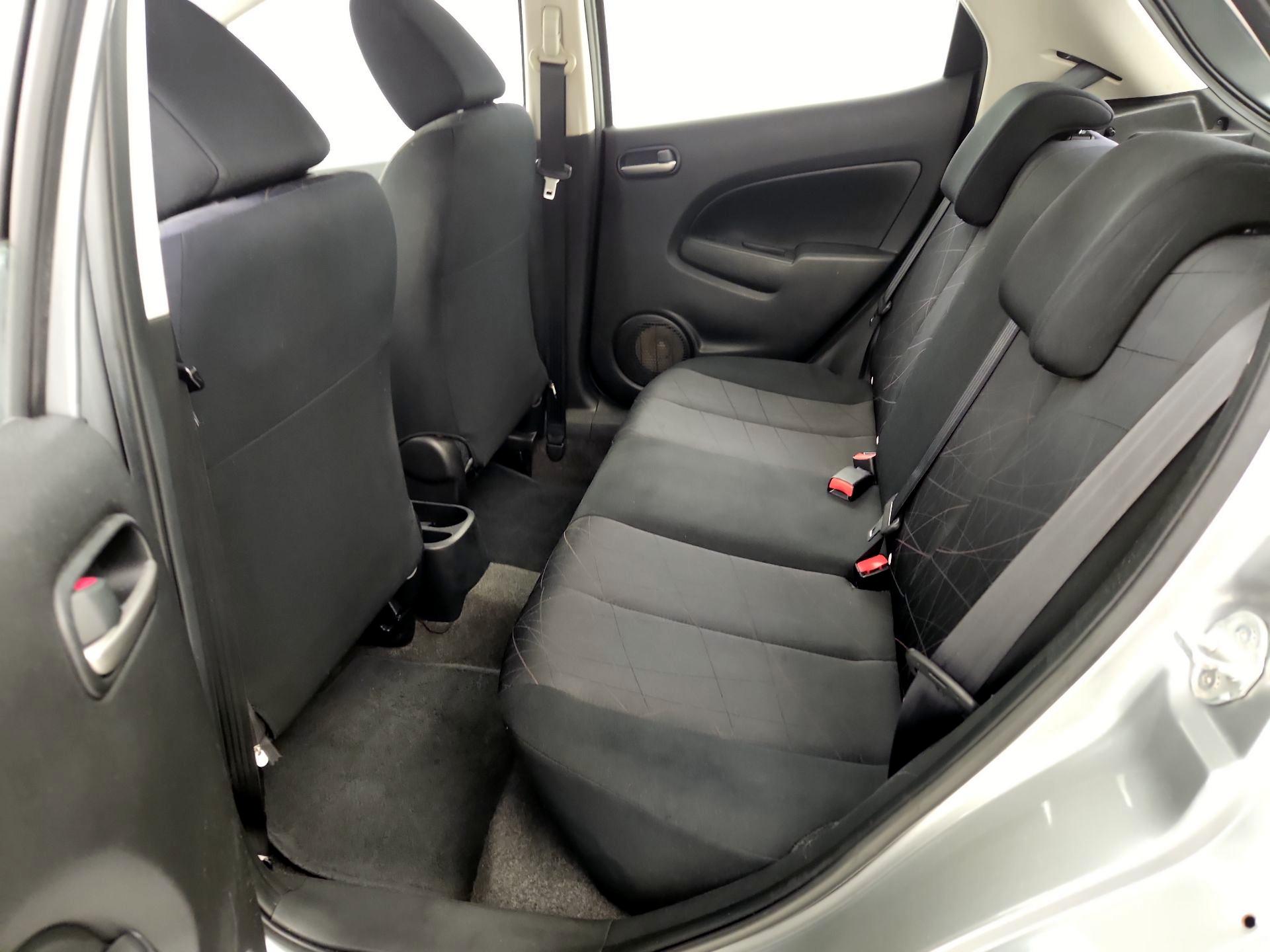 Thumbnail: 2013 Mazda Mazda2 - 18
