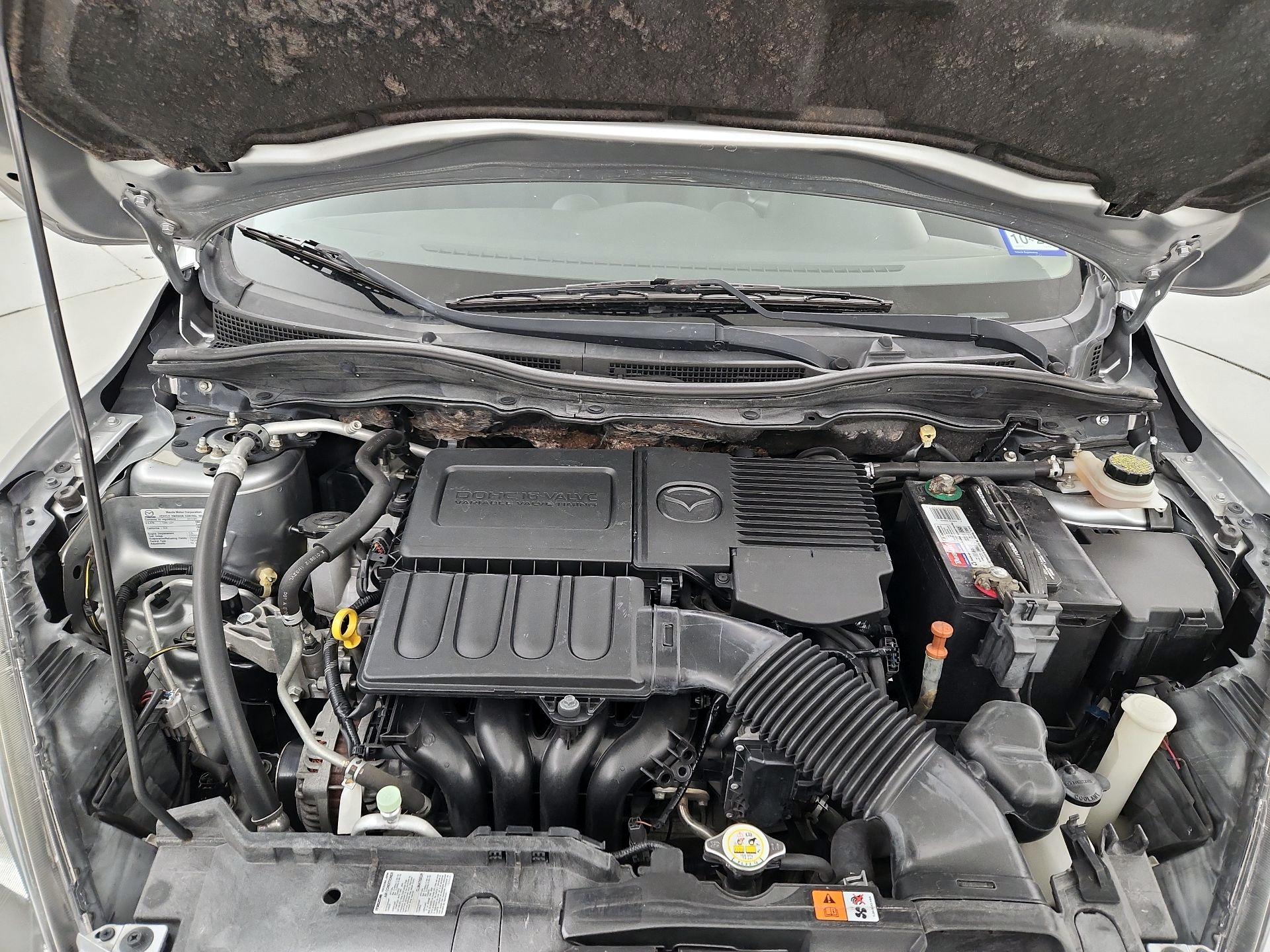Thumbnail: 2013 Mazda Mazda2 - 20