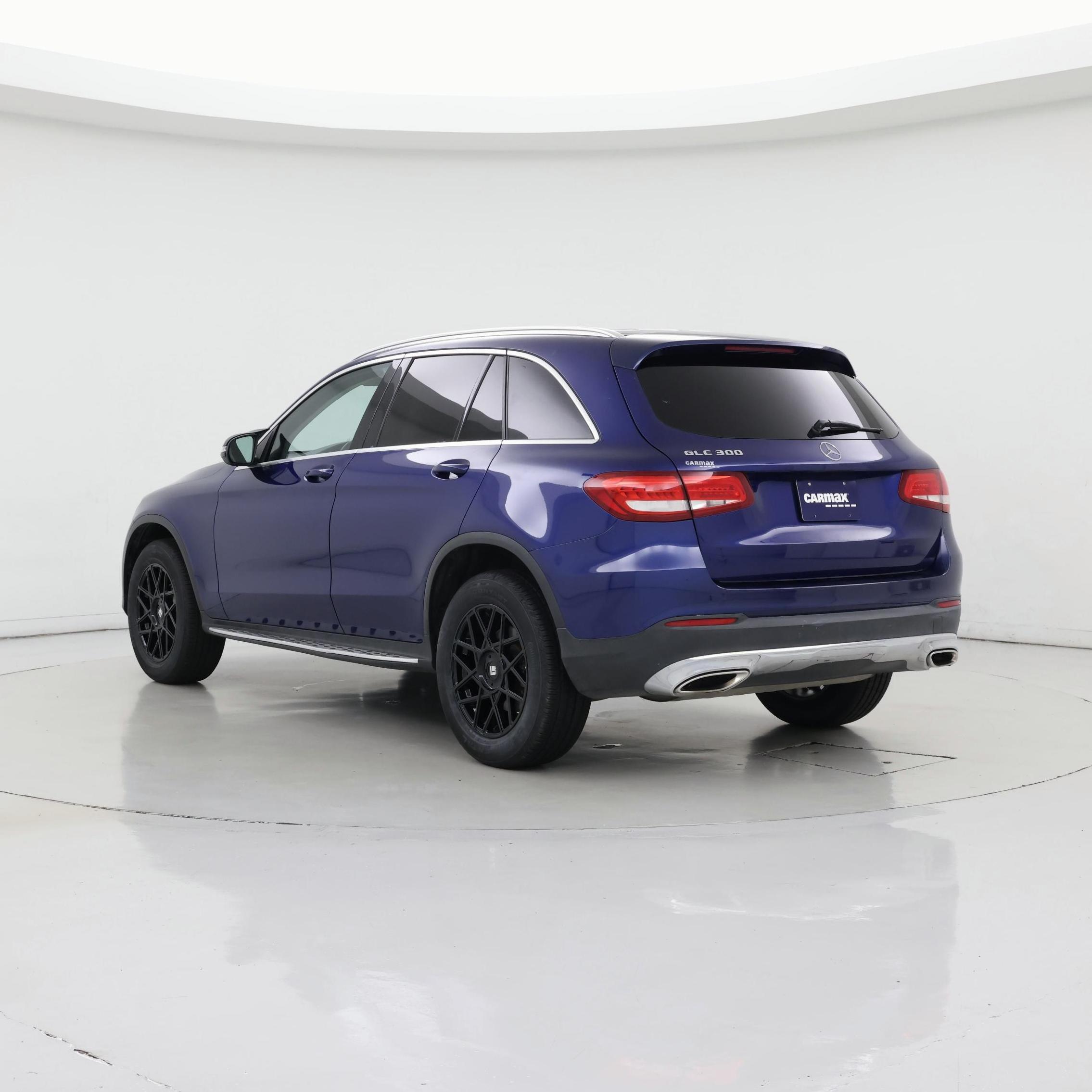 Thumbnail: 2018 Mercedes-Benz GLC - 2