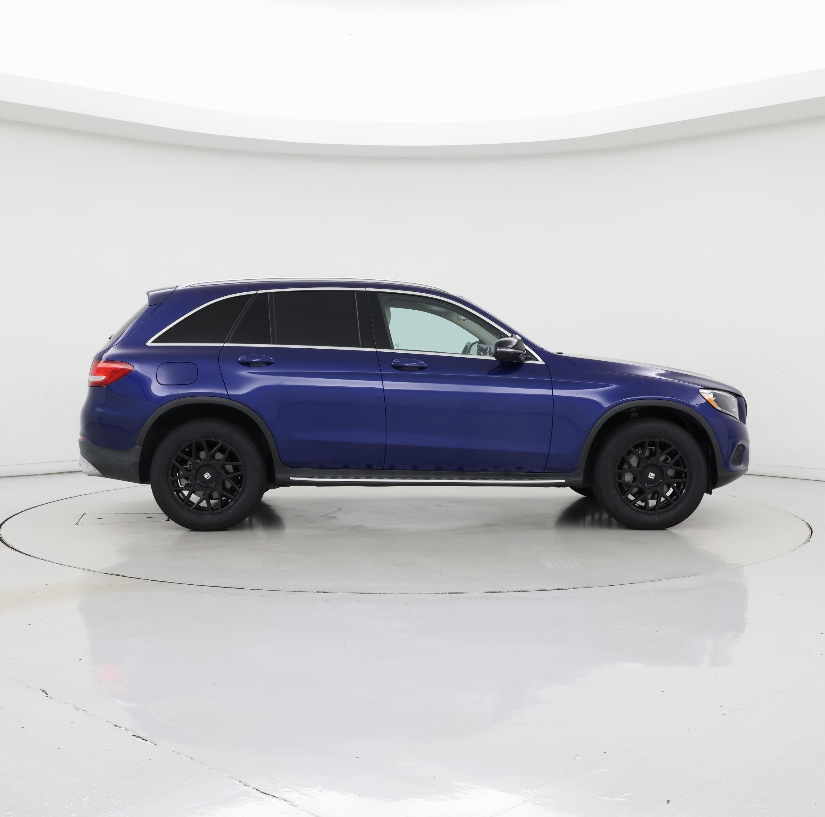Thumbnail: 2018 Mercedes-Benz GLC - 7