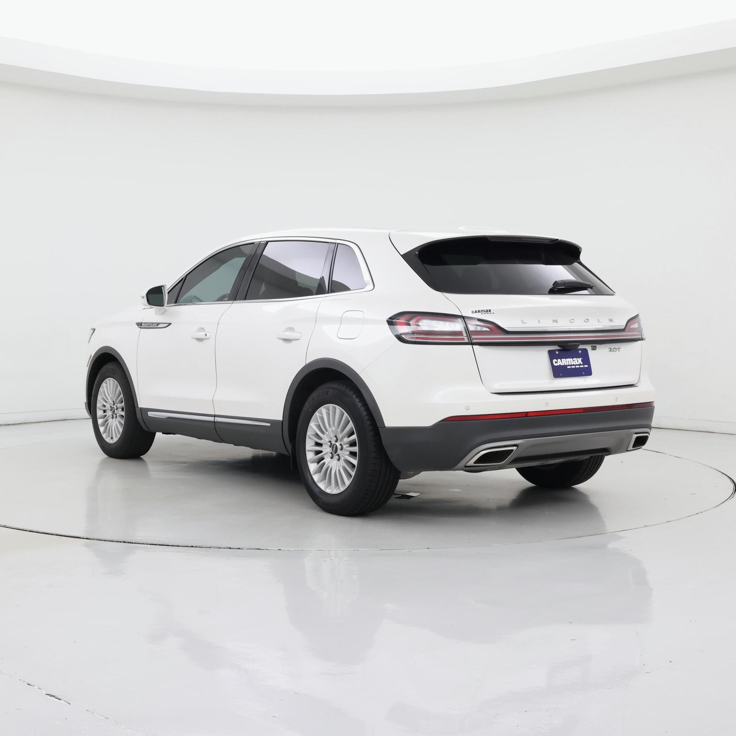 Thumbnail: 2019 Lincoln Nautilus - 2
