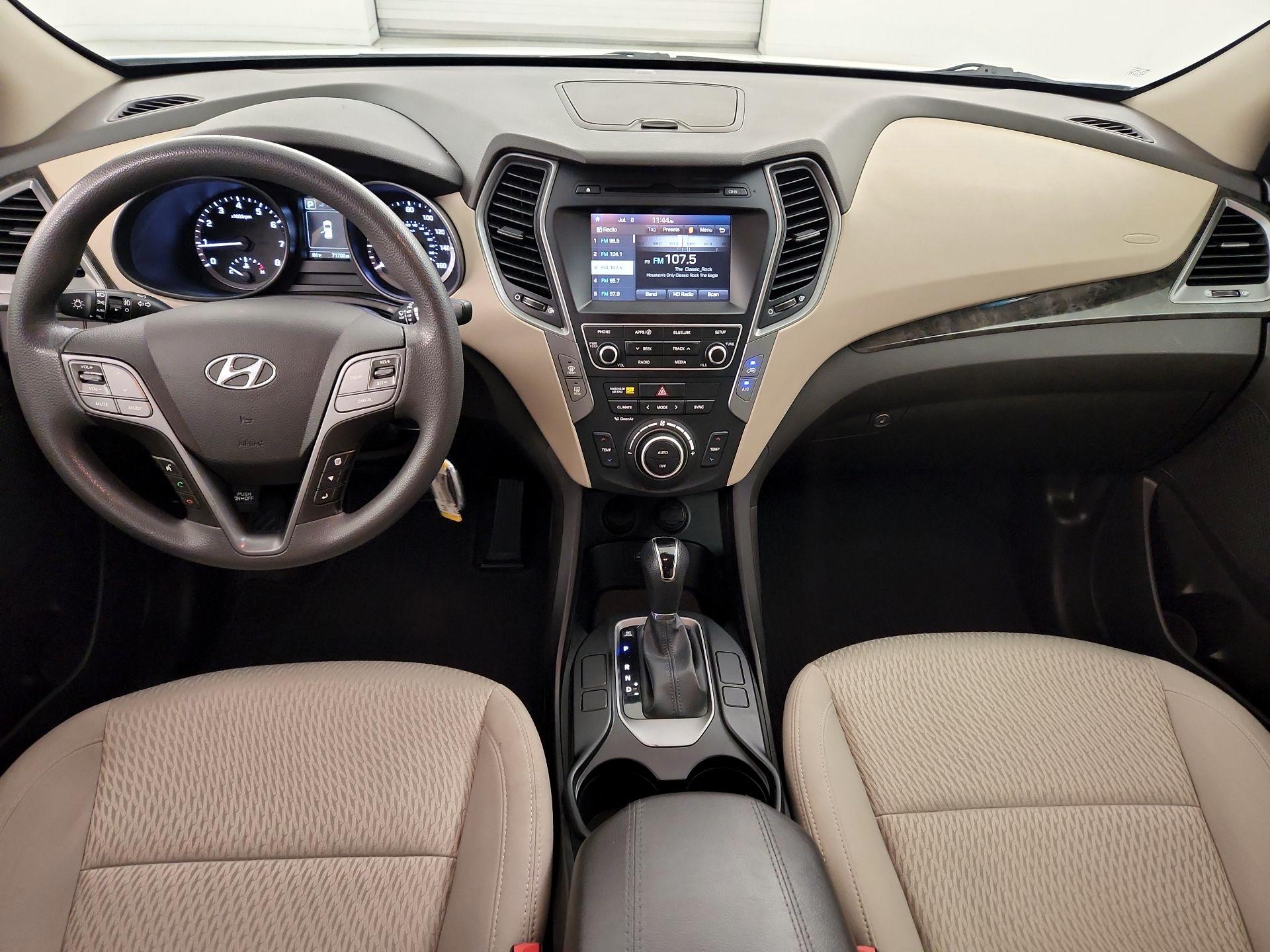 Thumbnail: 2017 Hyundai Santa Fe - 9