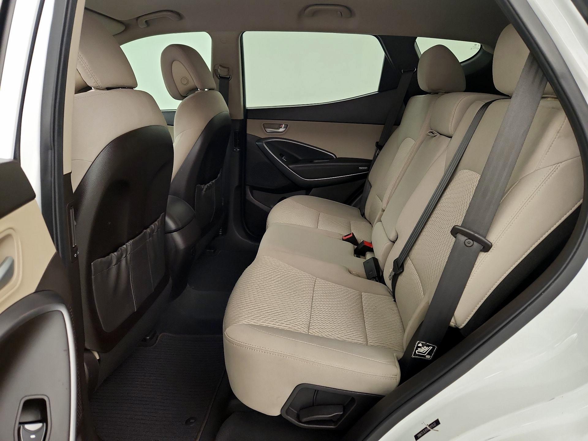 Thumbnail: 2017 Hyundai Santa Fe - 19