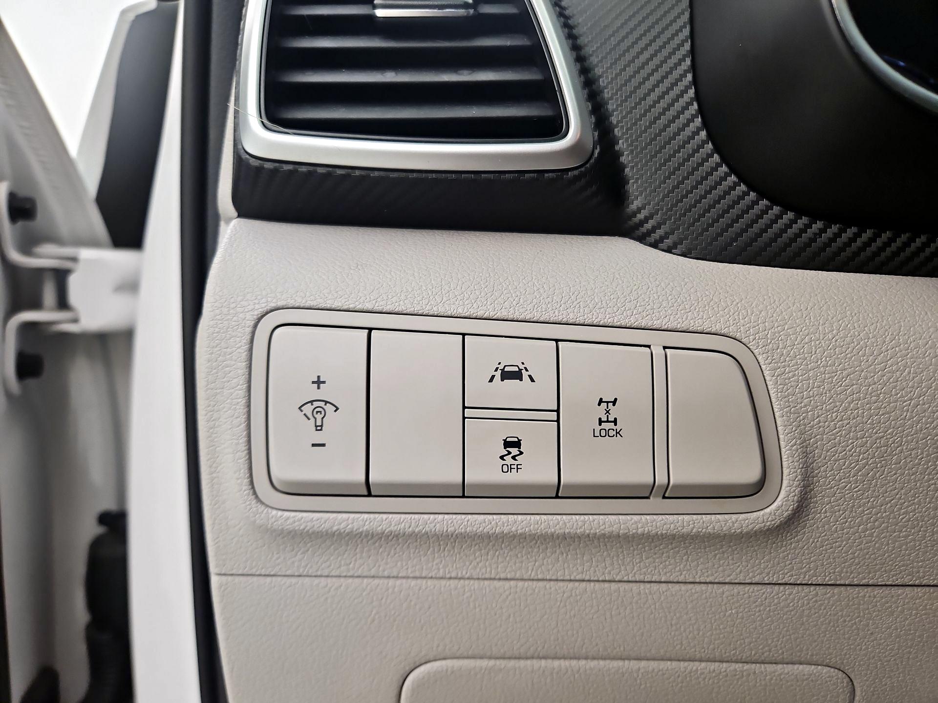 Thumbnail: 2019 Hyundai Tucson - 11