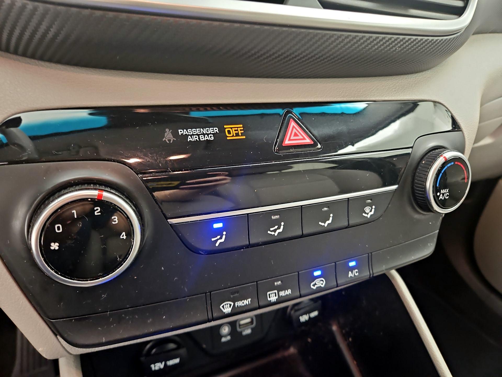 Thumbnail: 2019 Hyundai Tucson - 14