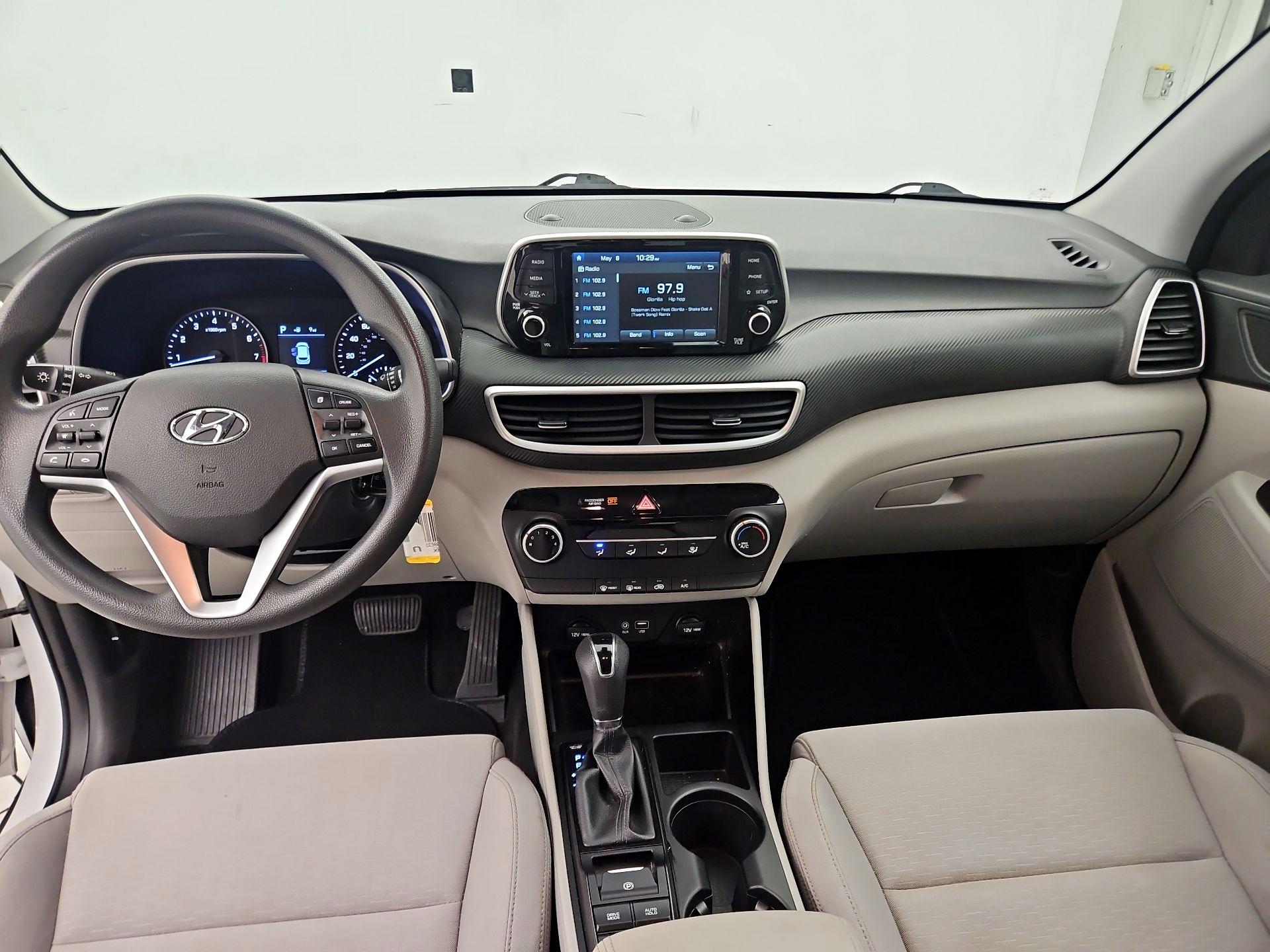 Thumbnail: 2019 Hyundai Tucson - 8