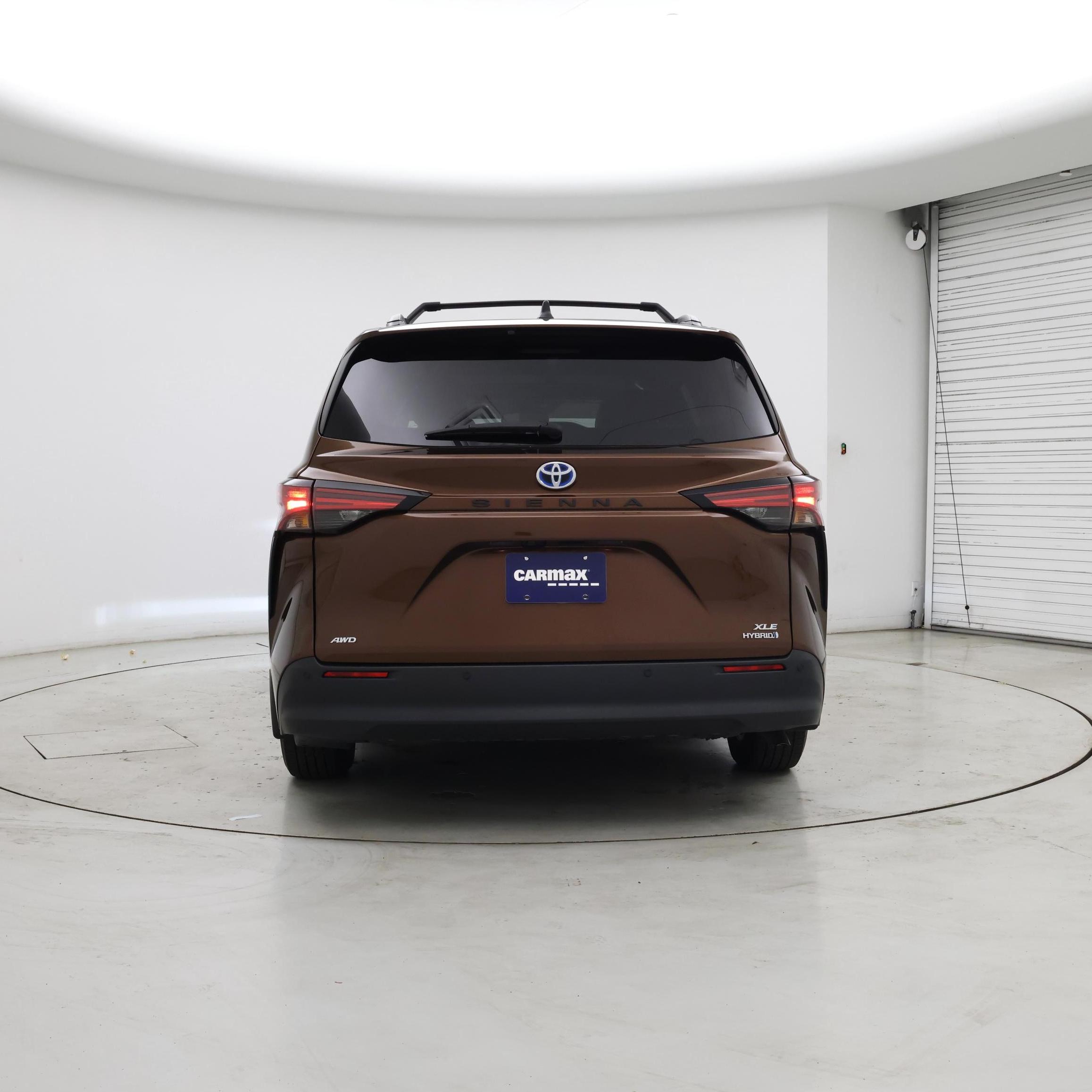 Thumbnail: 2022 Toyota Sienna - 6