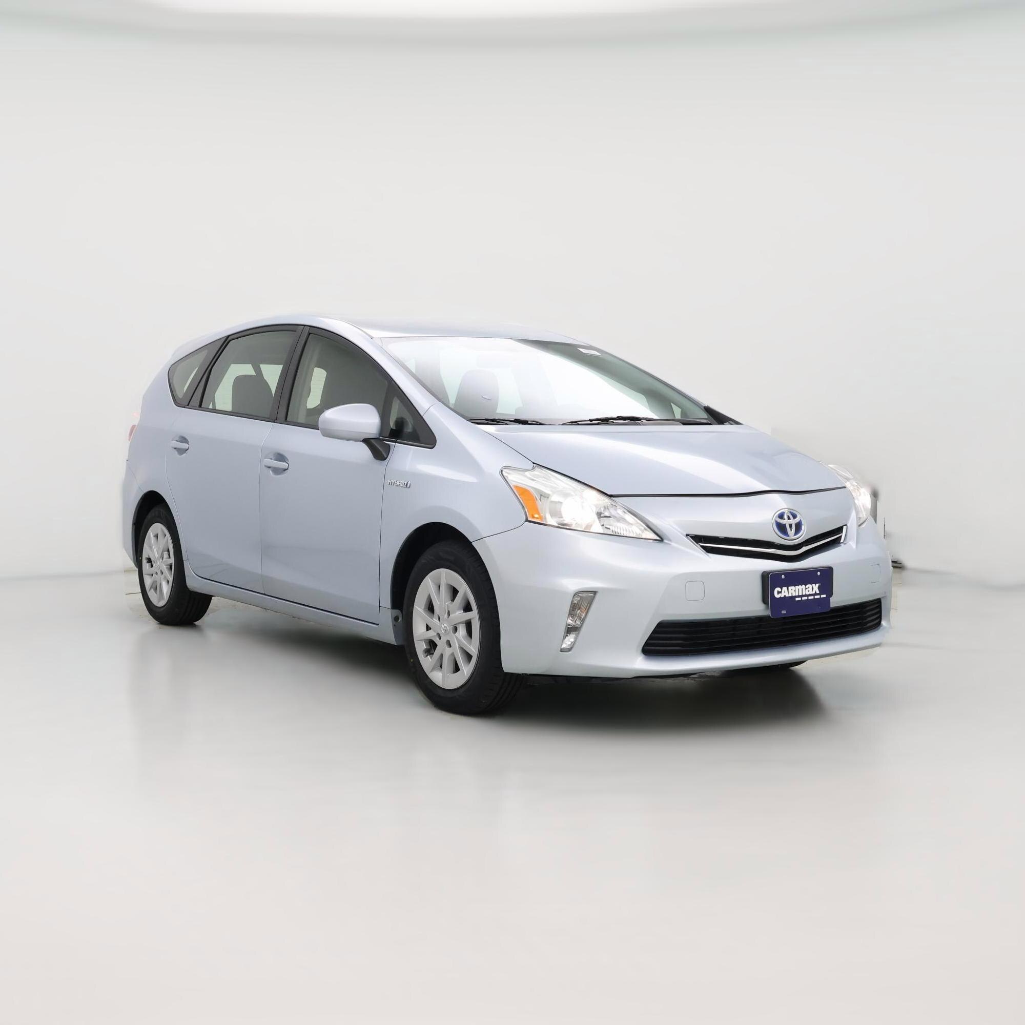 Thumbnail: 2013 Toyota Prius v - 1