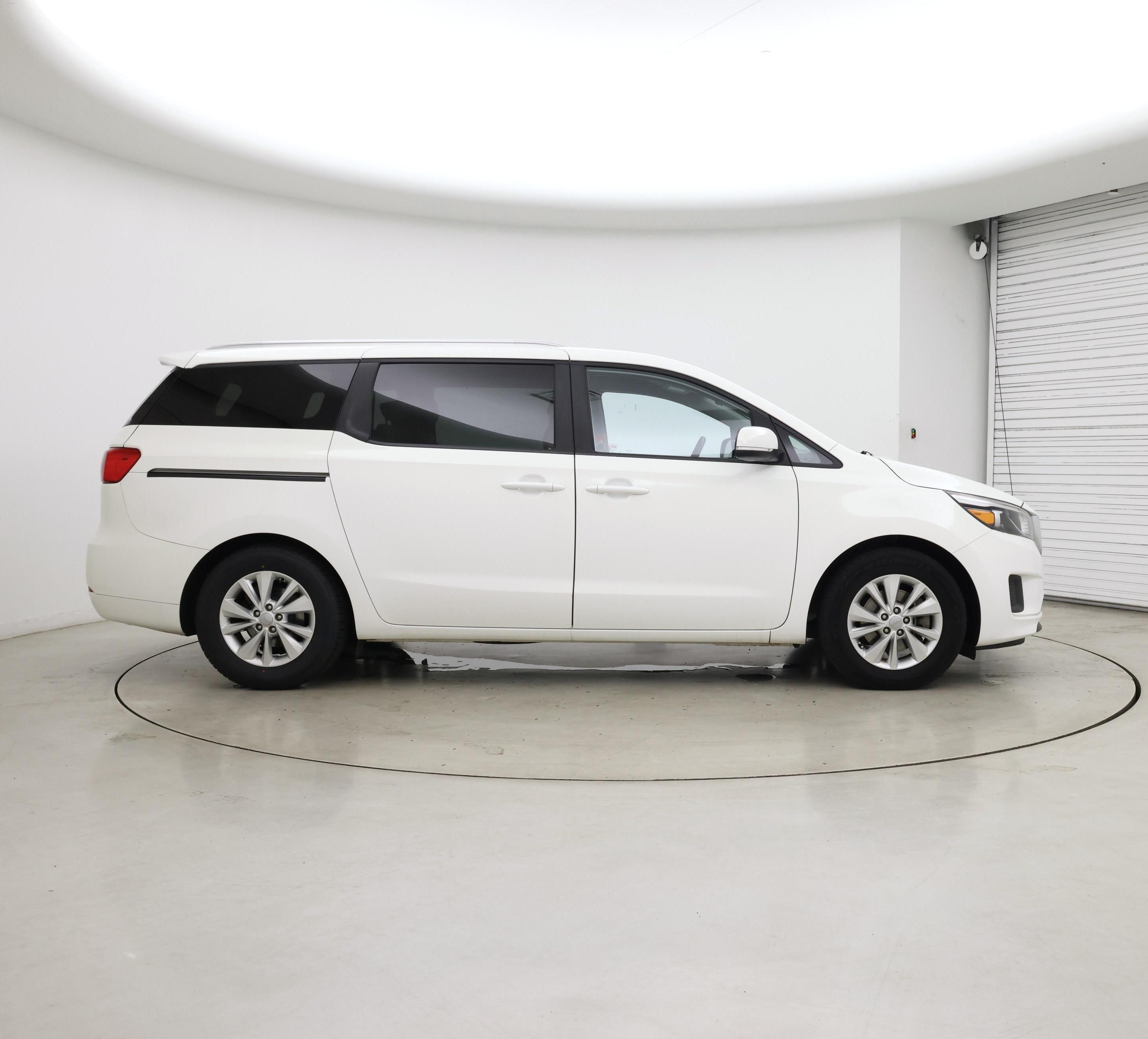 Thumbnail: 2016 Kia Sedona - 7