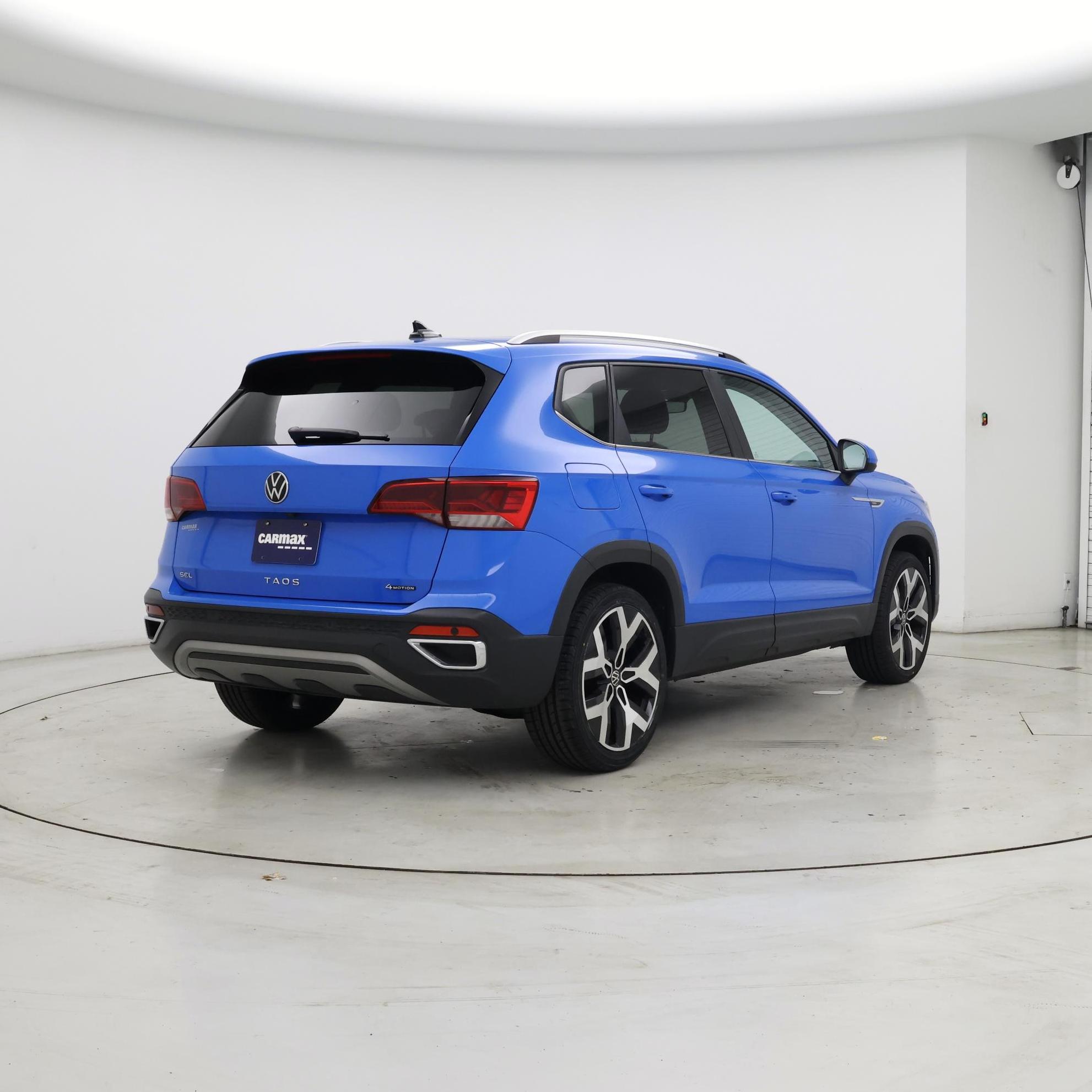 Thumbnail: 2022 Volkswagen Taos - 8