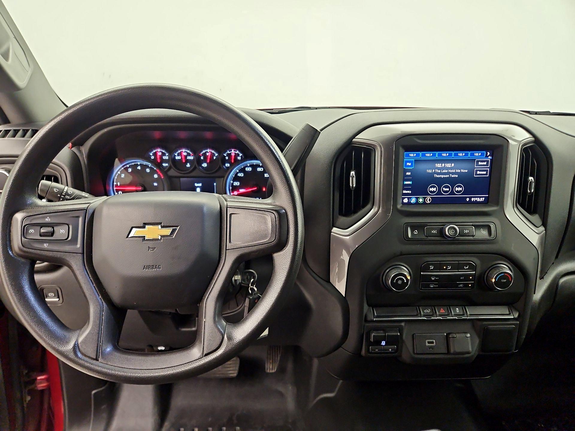 Thumbnail: 2020 Chevrolet Silverado 1500 - 10