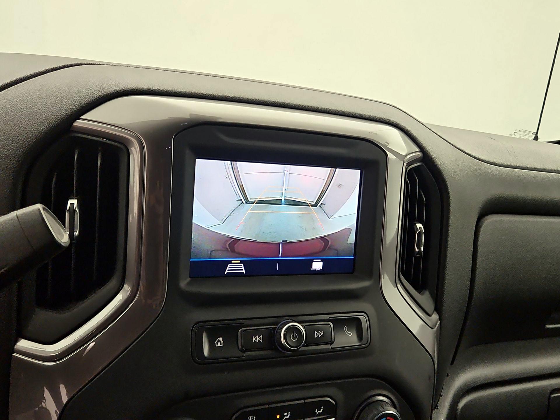 Thumbnail: 2020 Chevrolet Silverado 1500 - 14