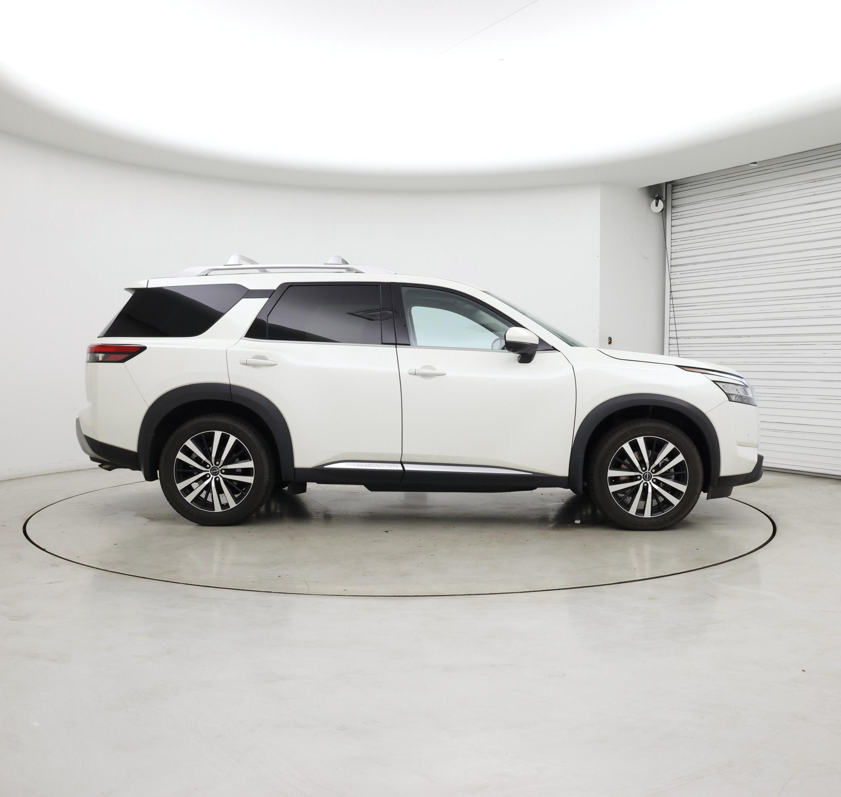 Thumbnail: 2023 Nissan Pathfinder - 7