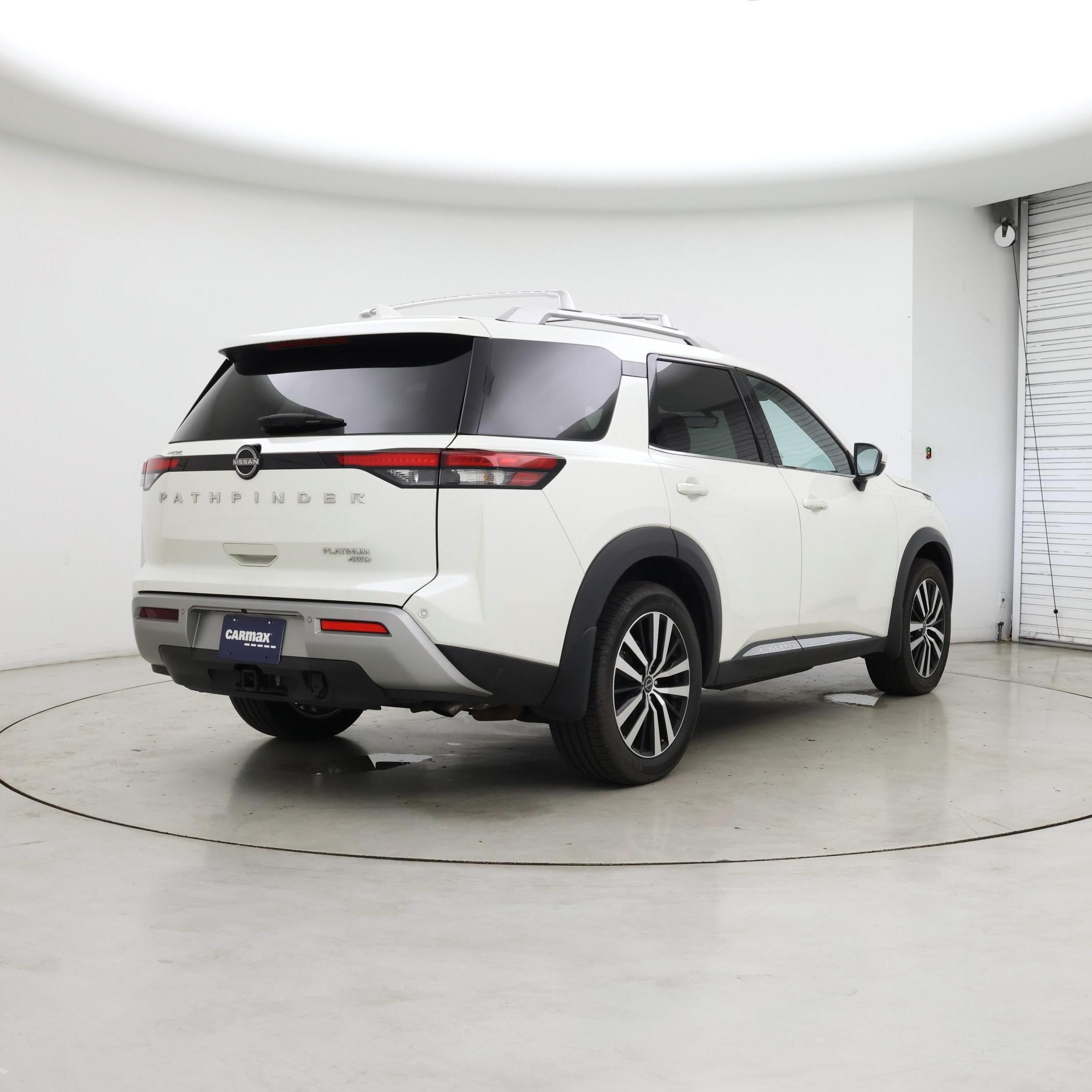 Thumbnail: 2023 Nissan Pathfinder - 8