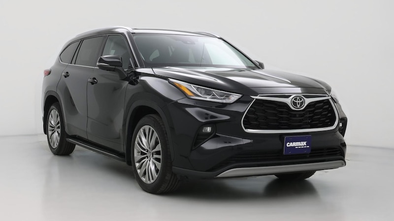 2023 Toyota Highlander Platinum Hero Image
