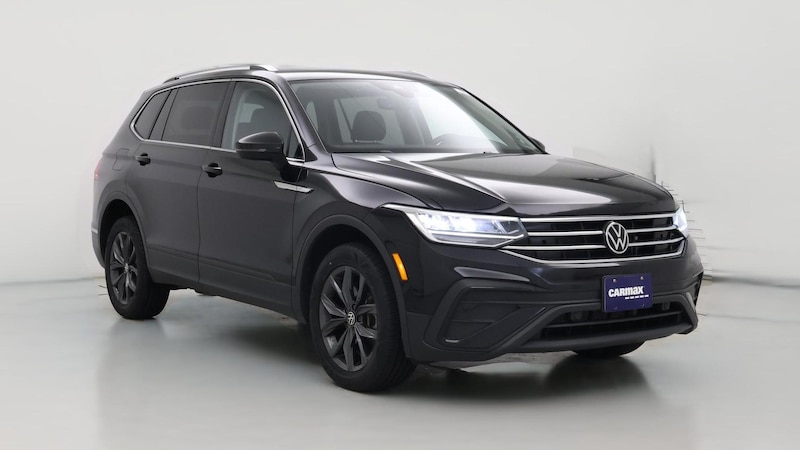 2022 Volkswagen Tiguan SE Hero Image