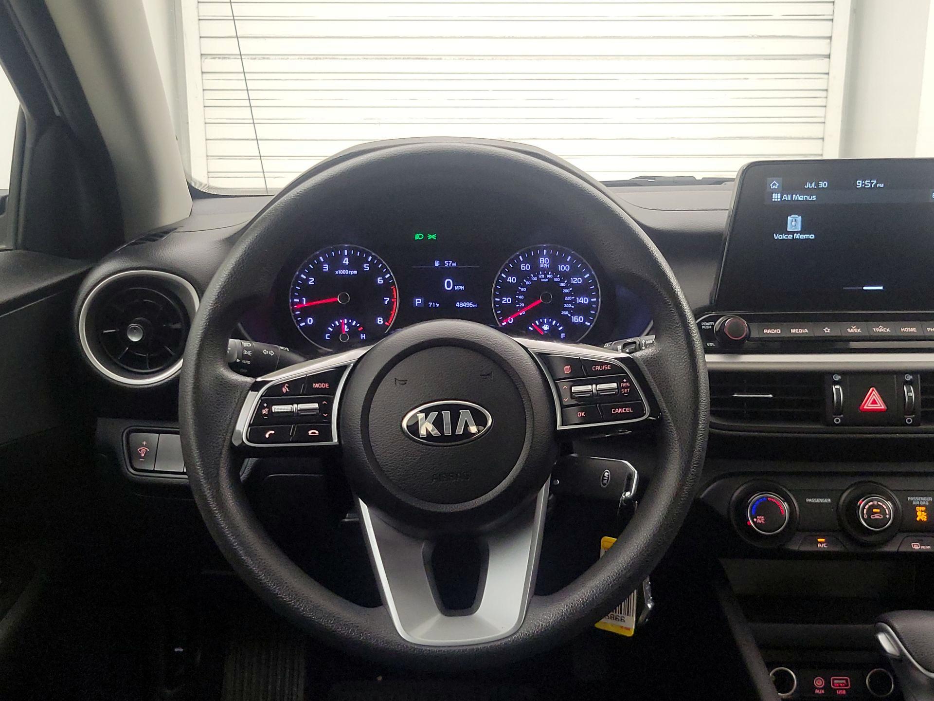 Thumbnail: 2021 Kia Forte - 10