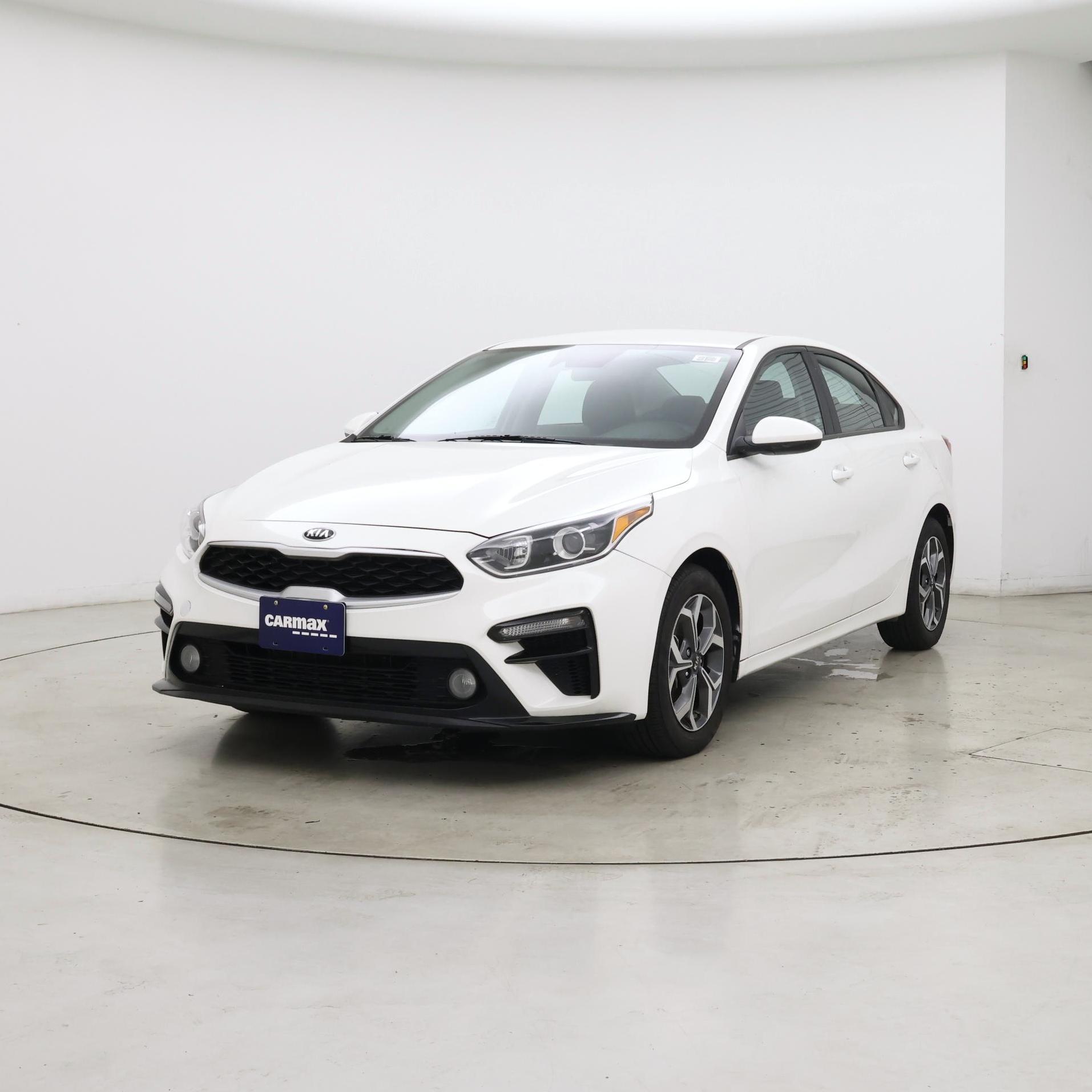 Thumbnail: 2021 Kia Forte - 4