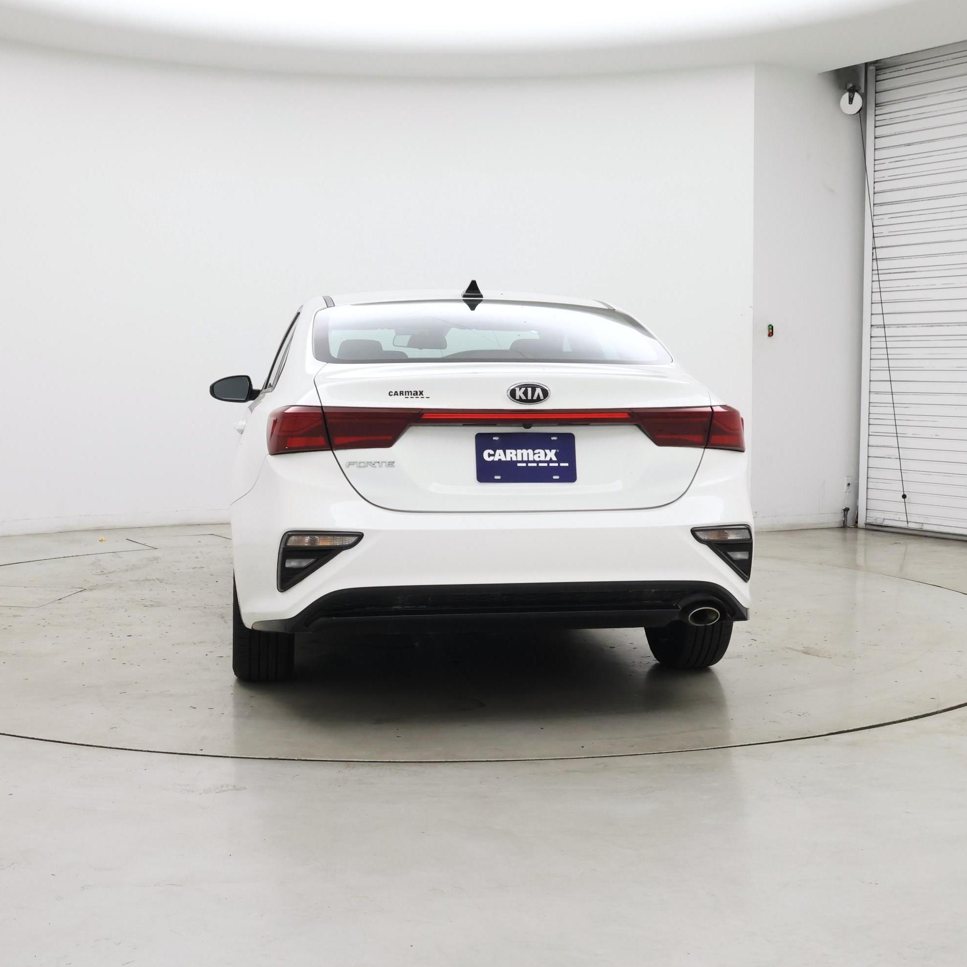 Thumbnail: 2021 Kia Forte - 6
