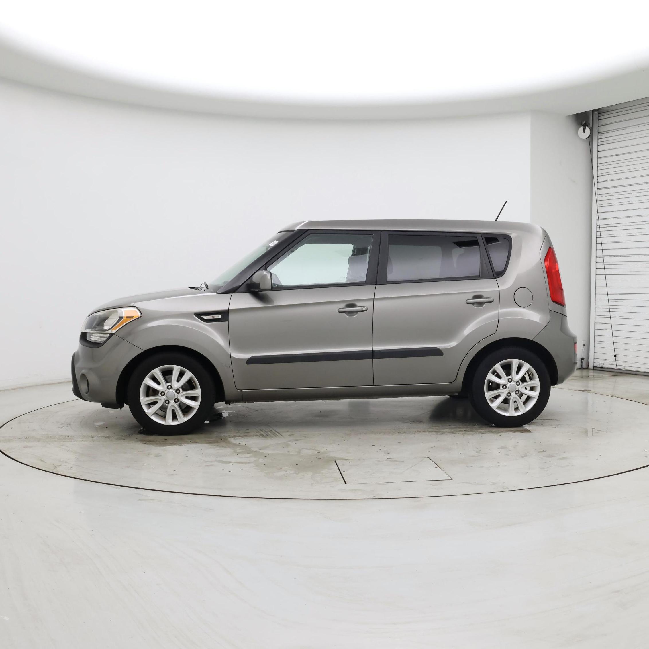 Thumbnail: 2013 Kia Soul - 3