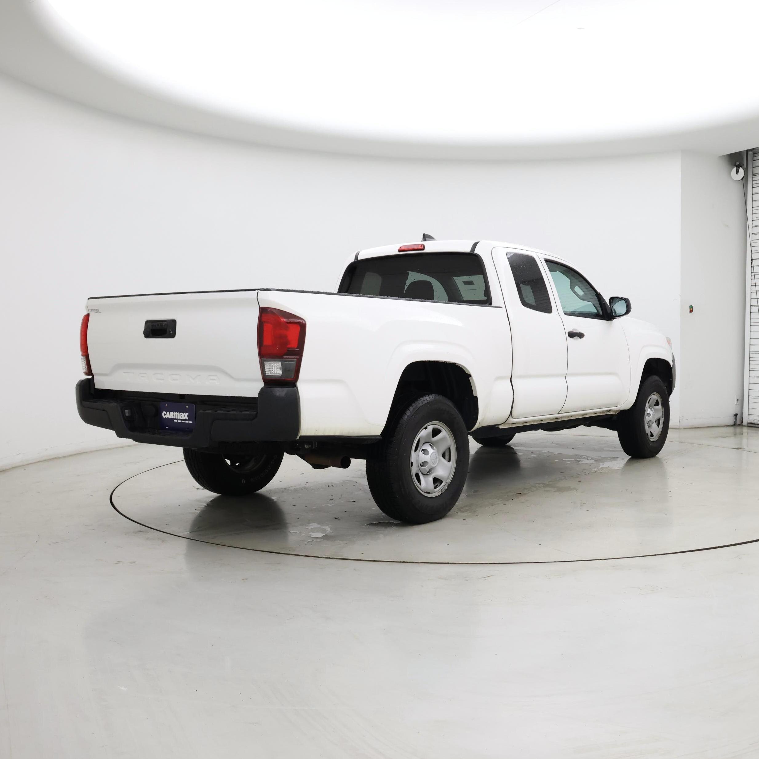 Thumbnail: 2021 Toyota Tacoma - 8
