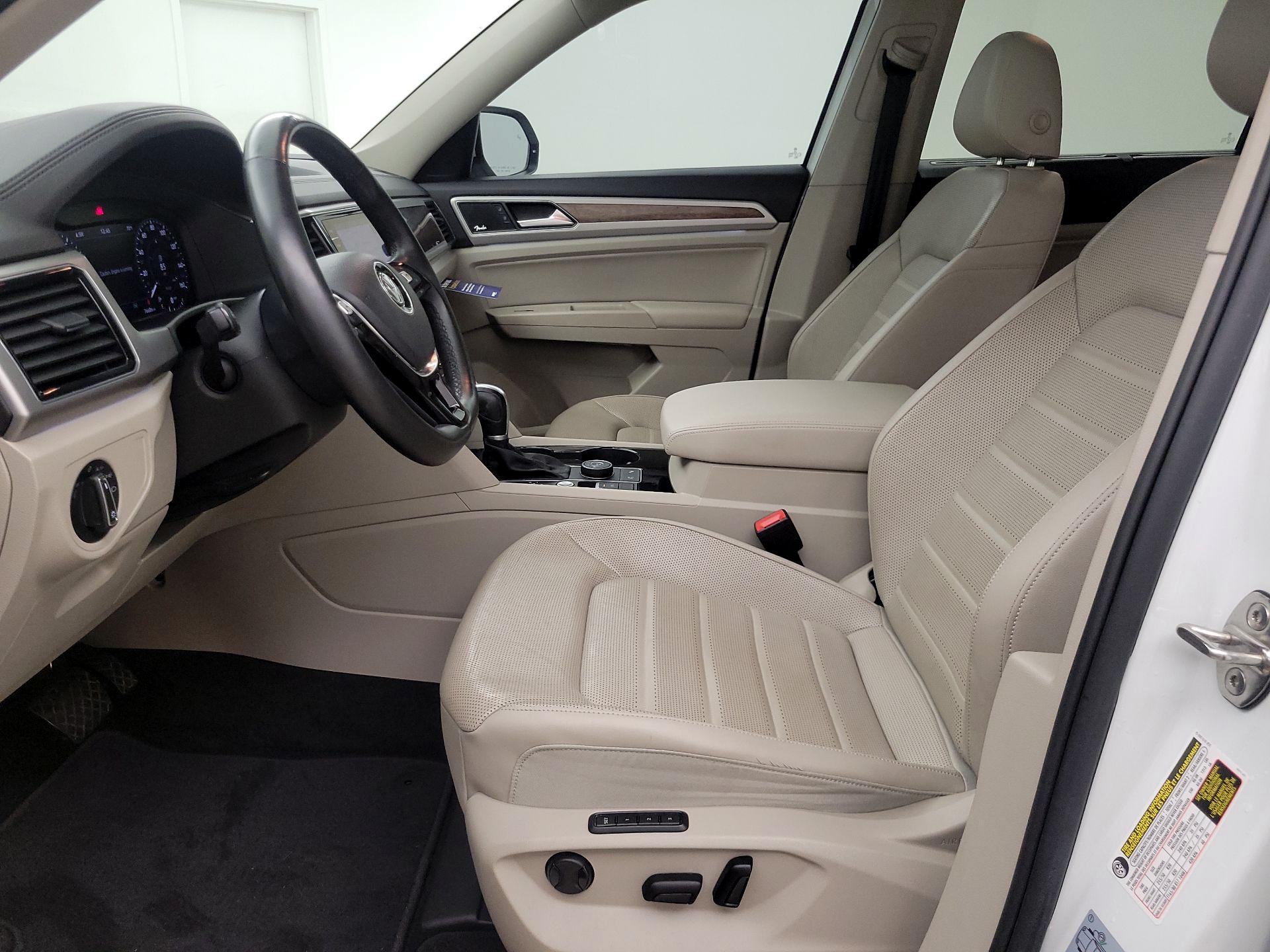 Thumbnail: 2018 Volkswagen Atlas - 11