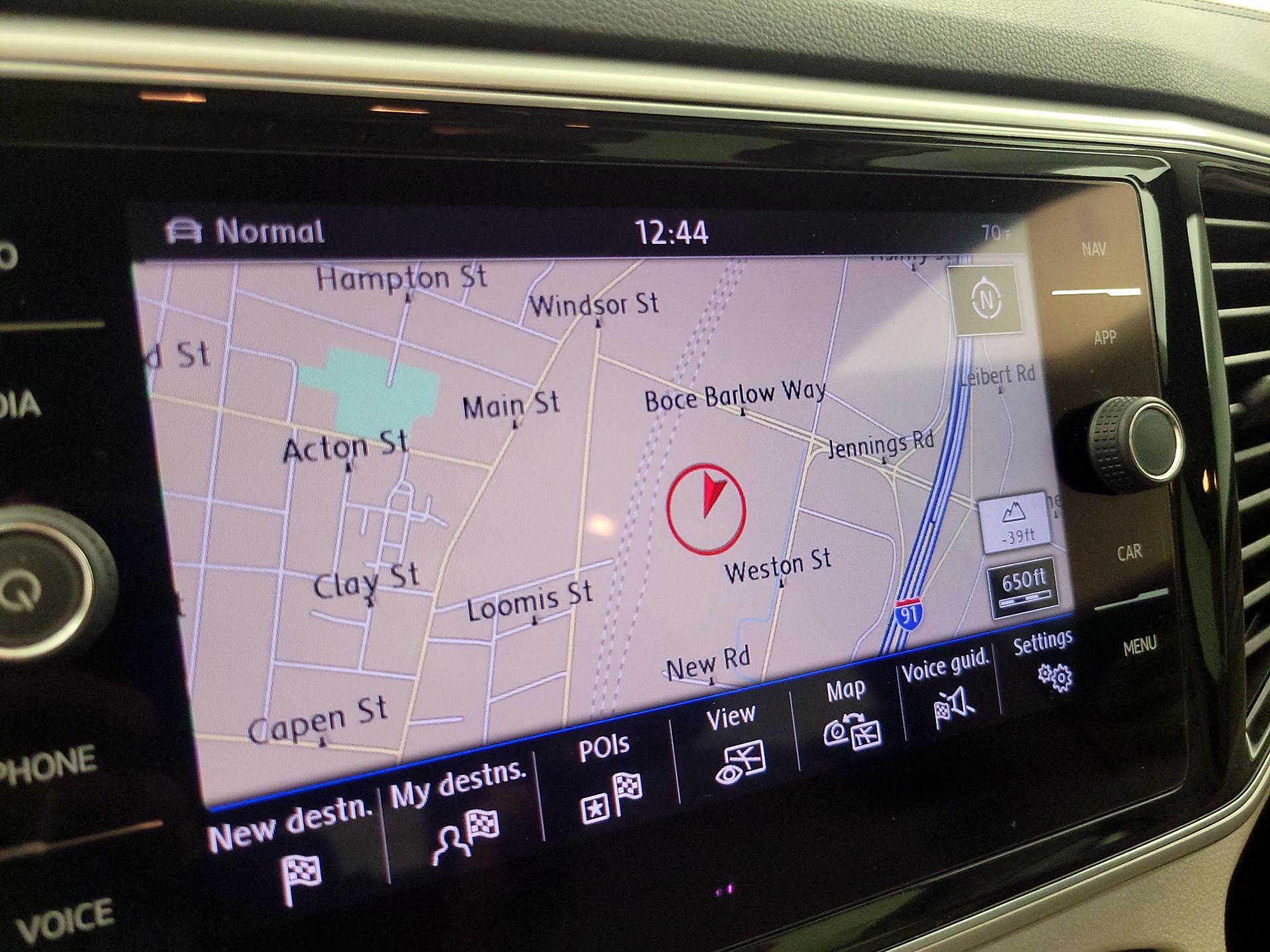 Thumbnail: 2018 Volkswagen Atlas - 14