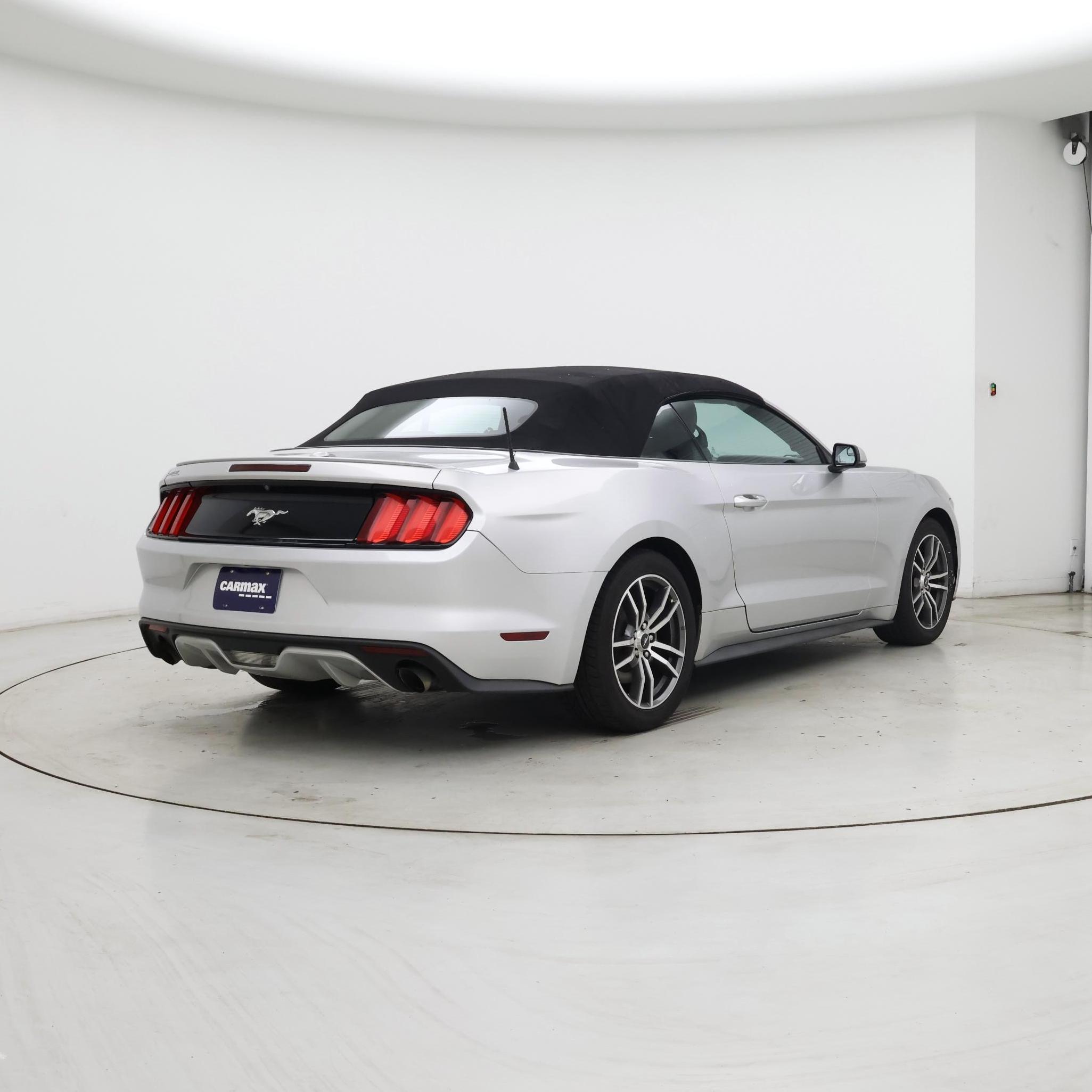 Thumbnail: 2016 Ford Mustang - 8