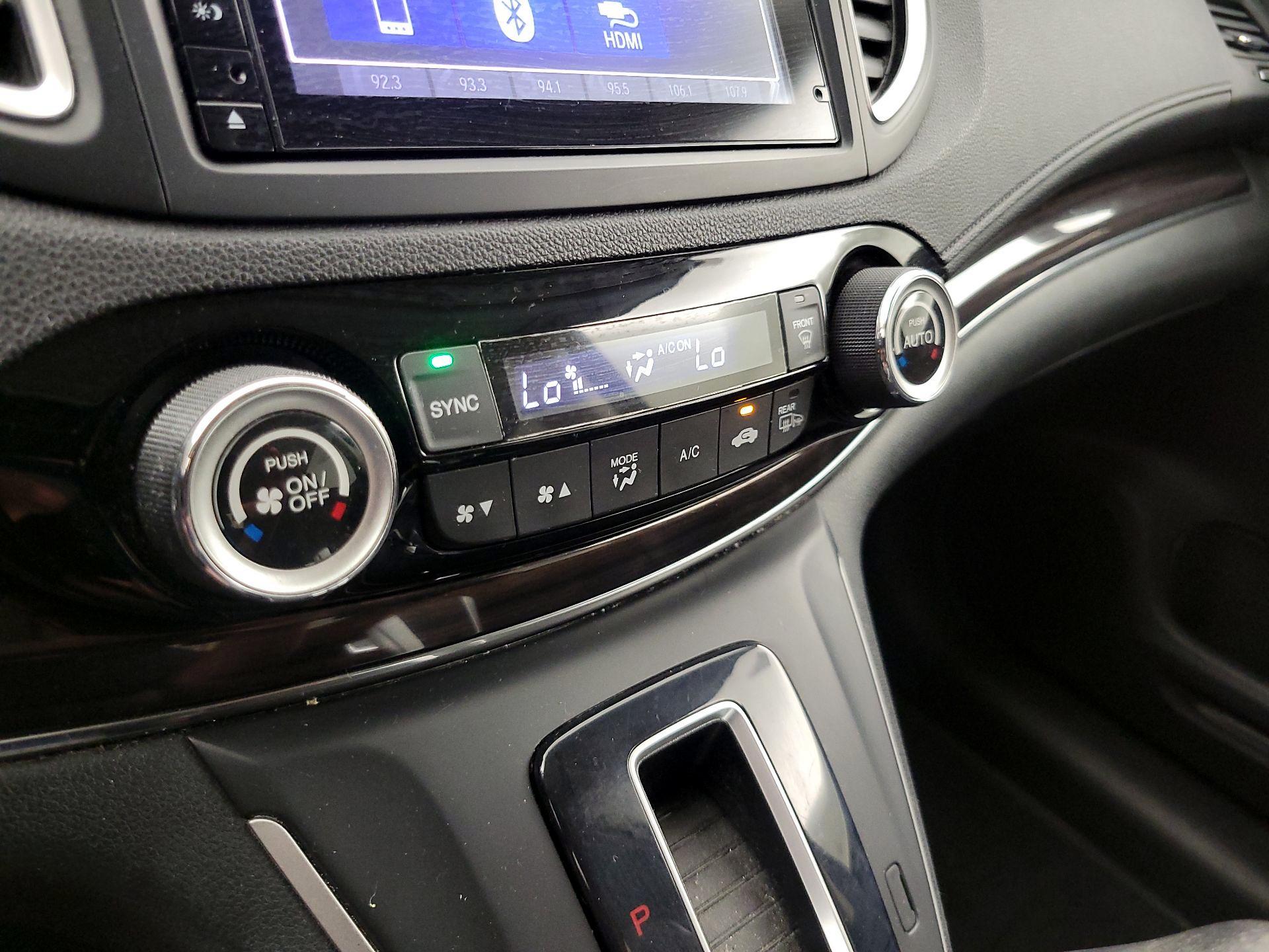Thumbnail: 2015 Honda CR-V - 16