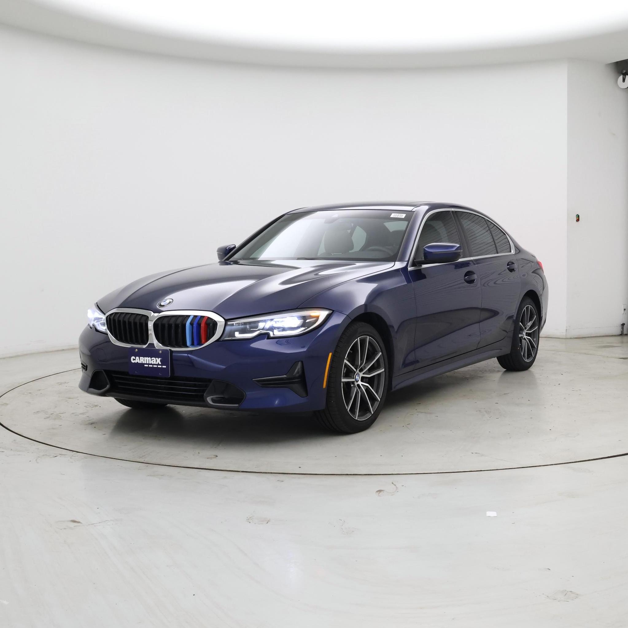 Thumbnail: 2020 BMW 3 Series - 4