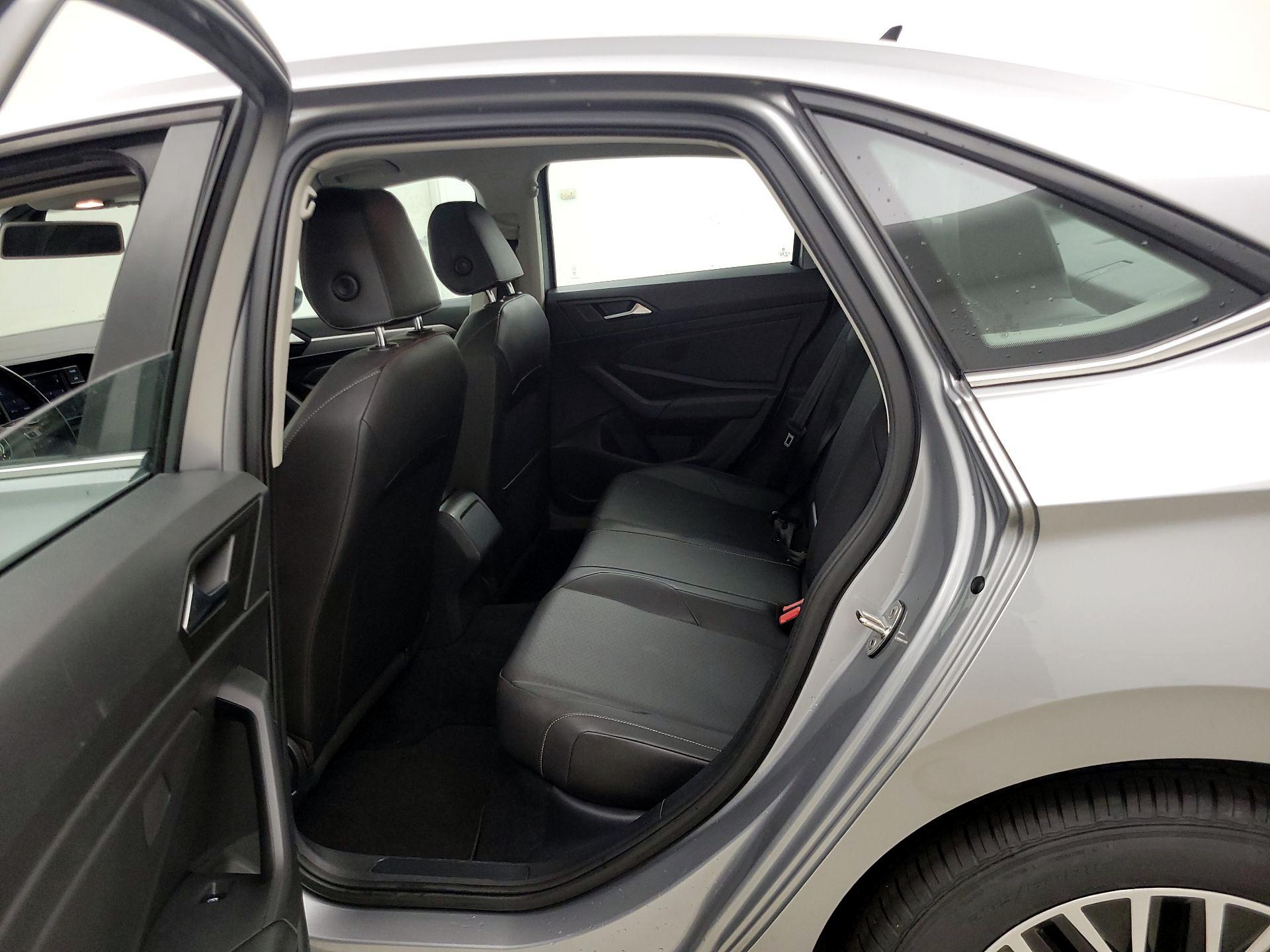 Thumbnail: 2019 Volkswagen Jetta - 19